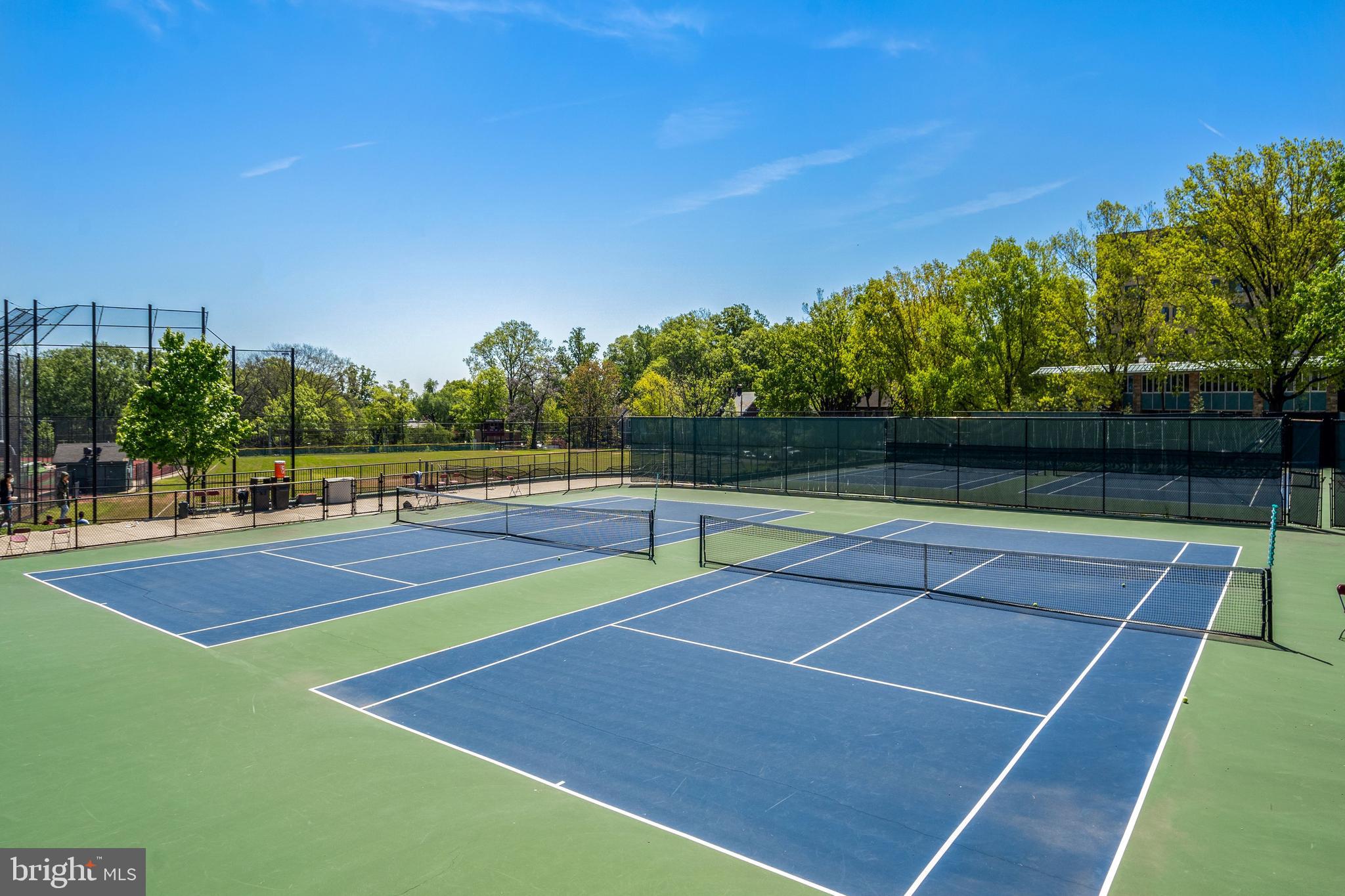 3821 NEWARK STREET NW B440