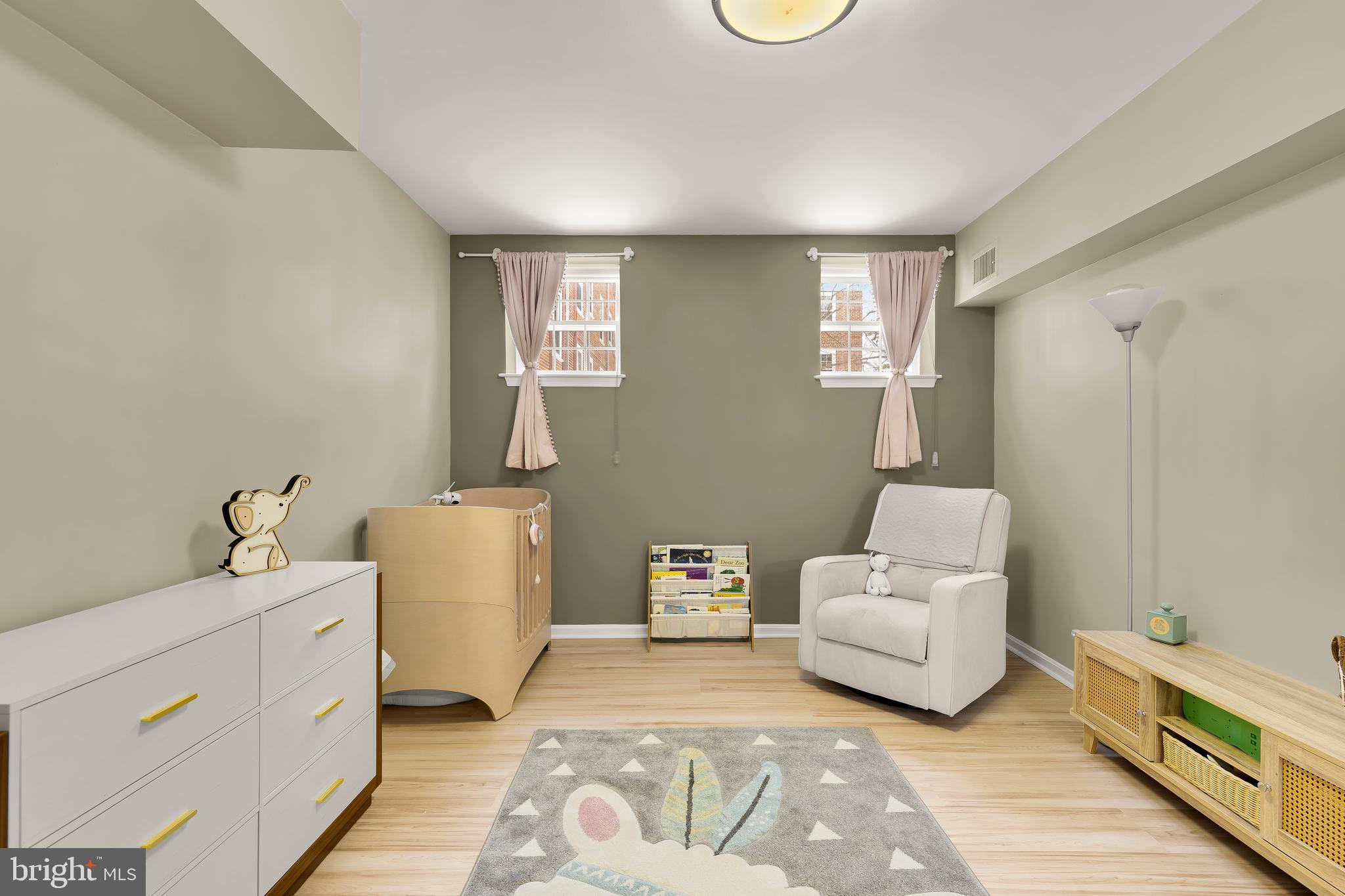 3821 NEWARK STREET NW B440