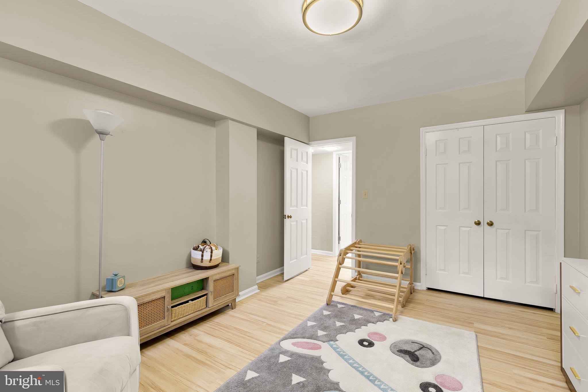 3821 NEWARK STREET NW B440