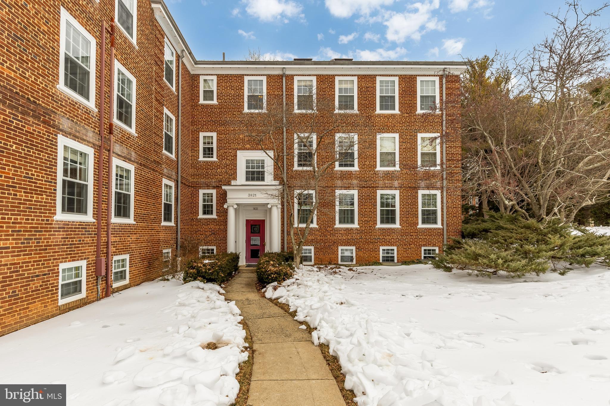 3821 NEWARK STREET NW B440