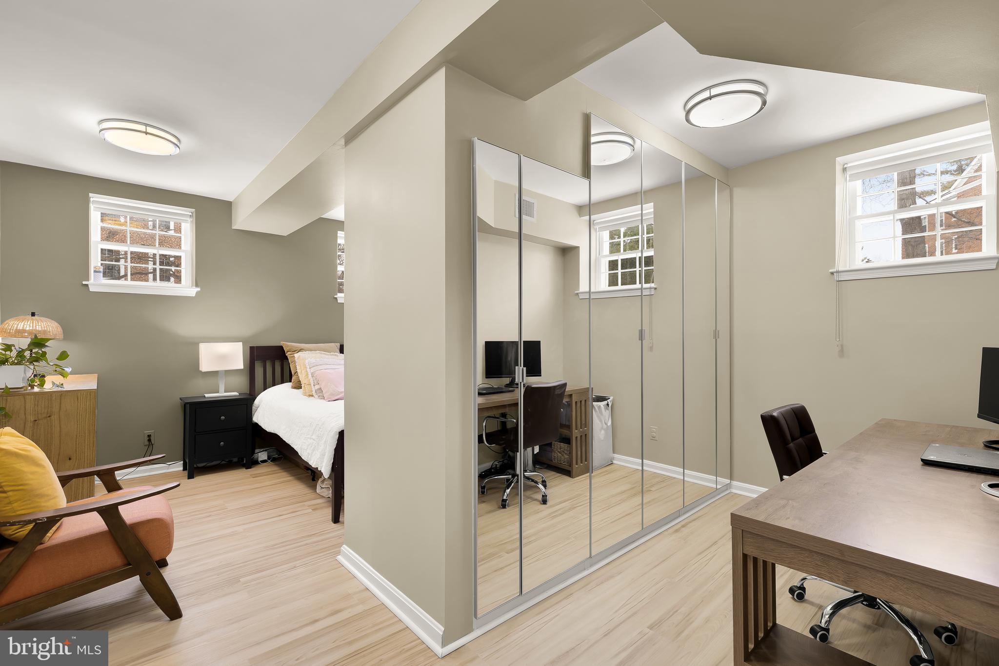 3821 NEWARK STREET NW B440