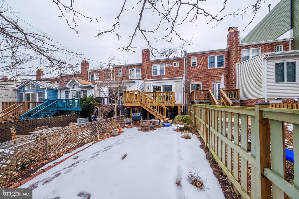 2018 TUNLAW ROAD NW