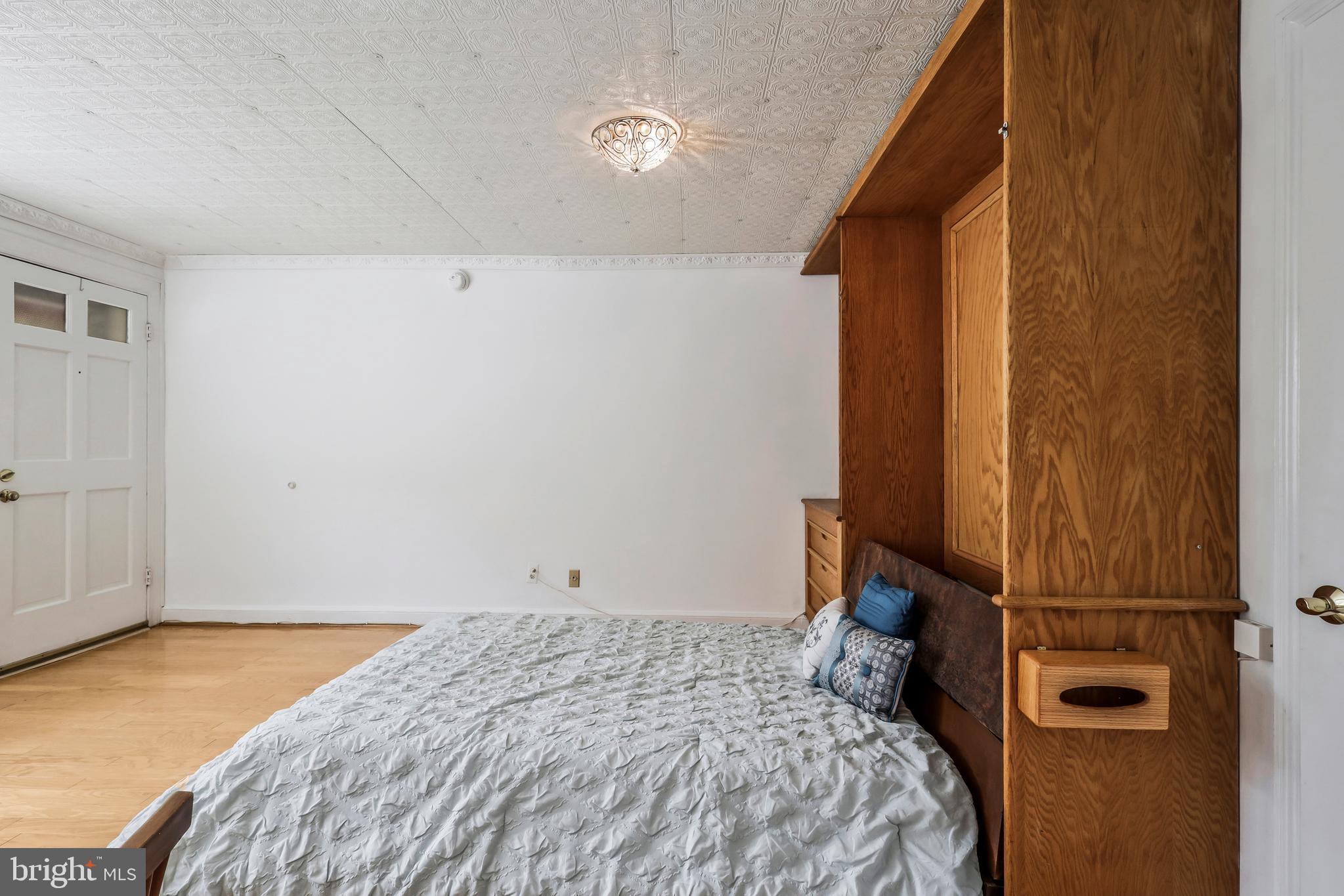 1821 21ST STREET N 1