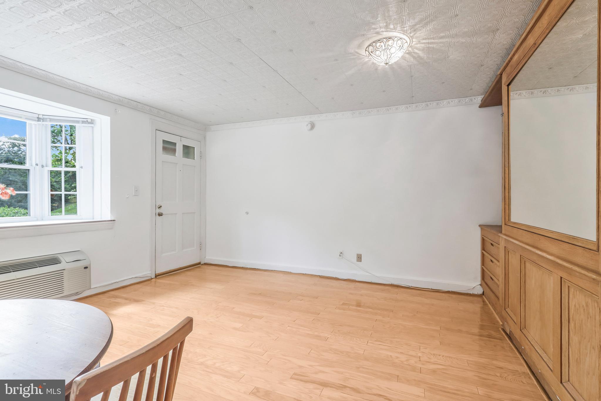 1821 21ST STREET N 1