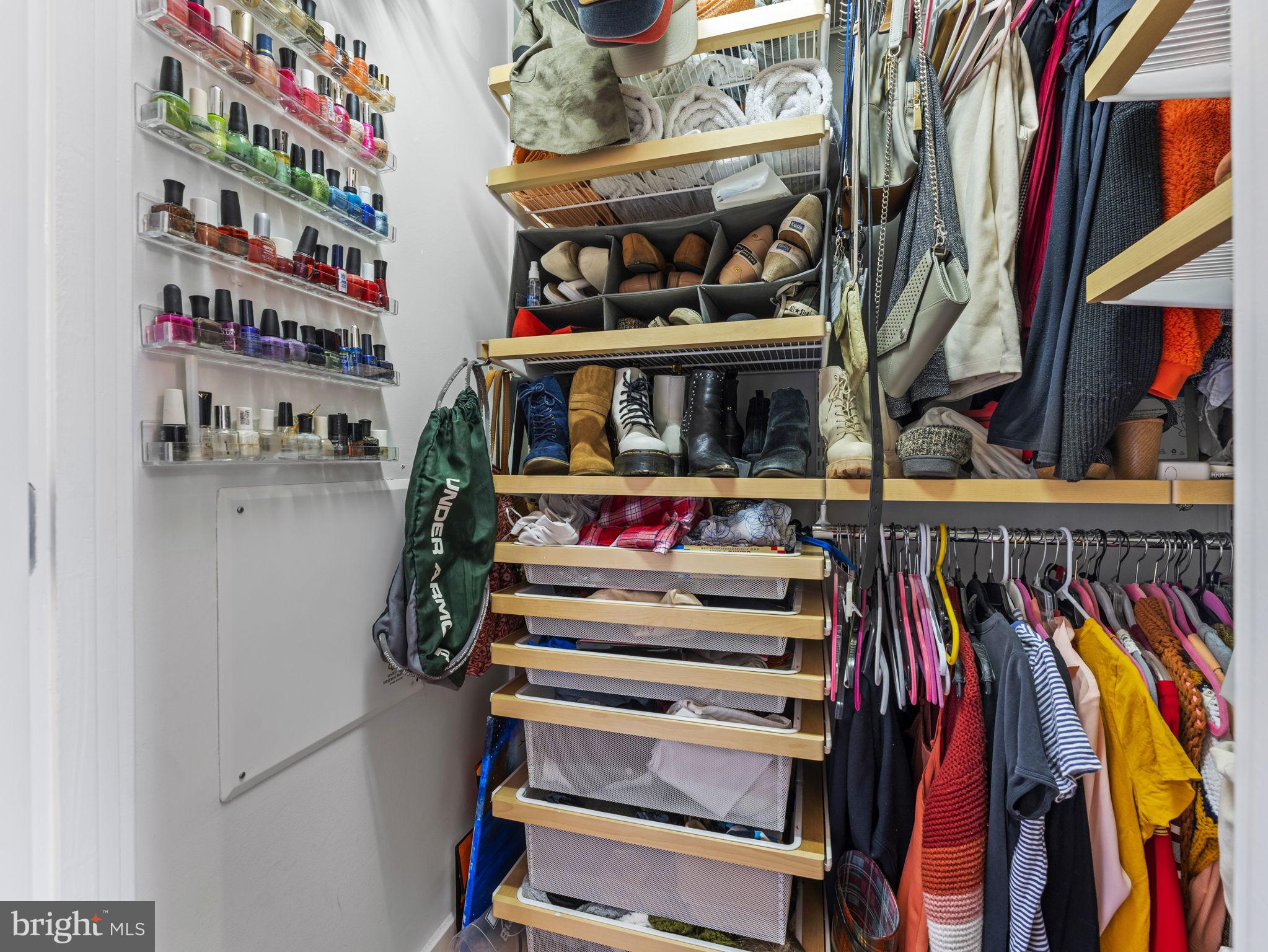 1200 N Hartford St #109