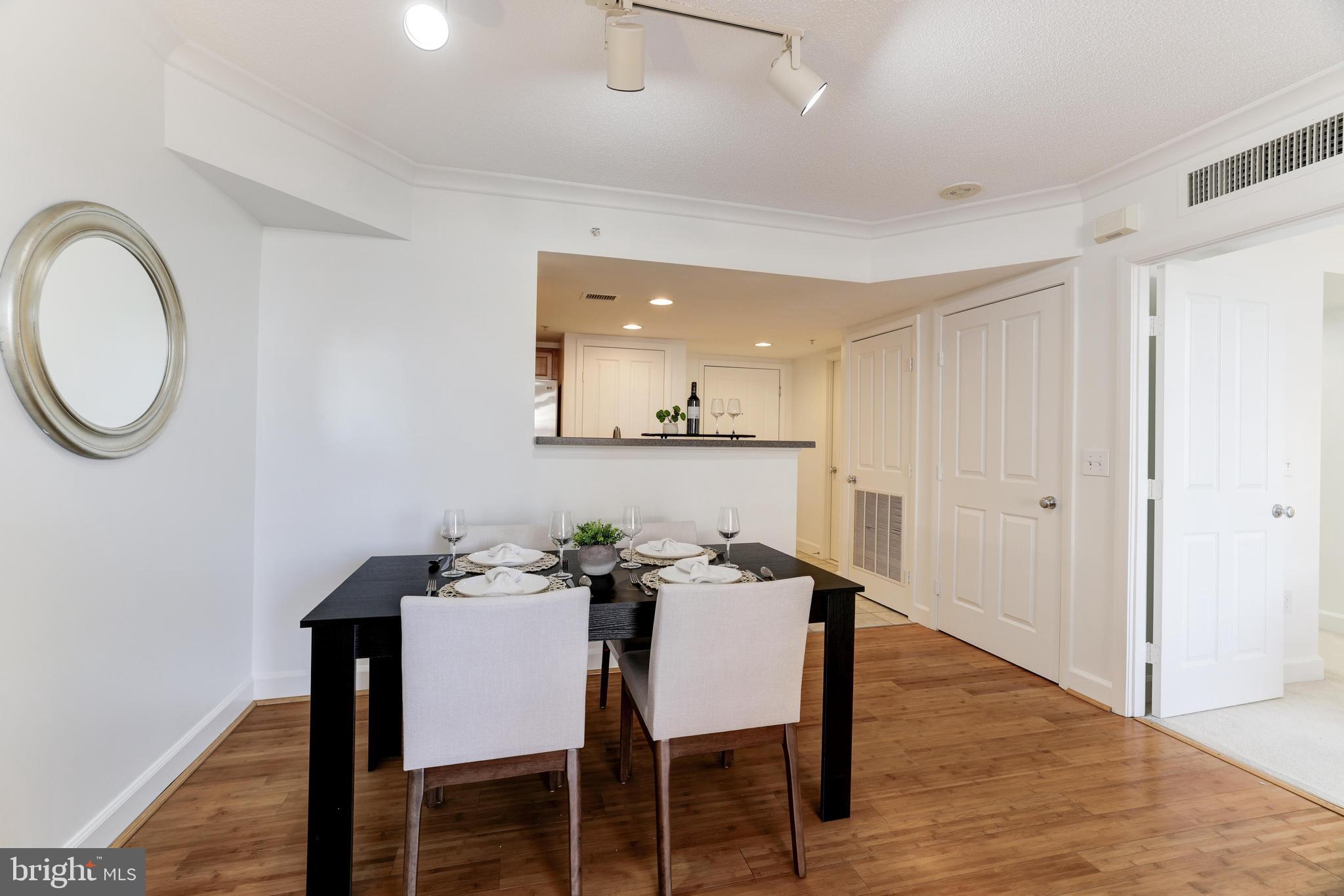 1205 N Garfield St #510