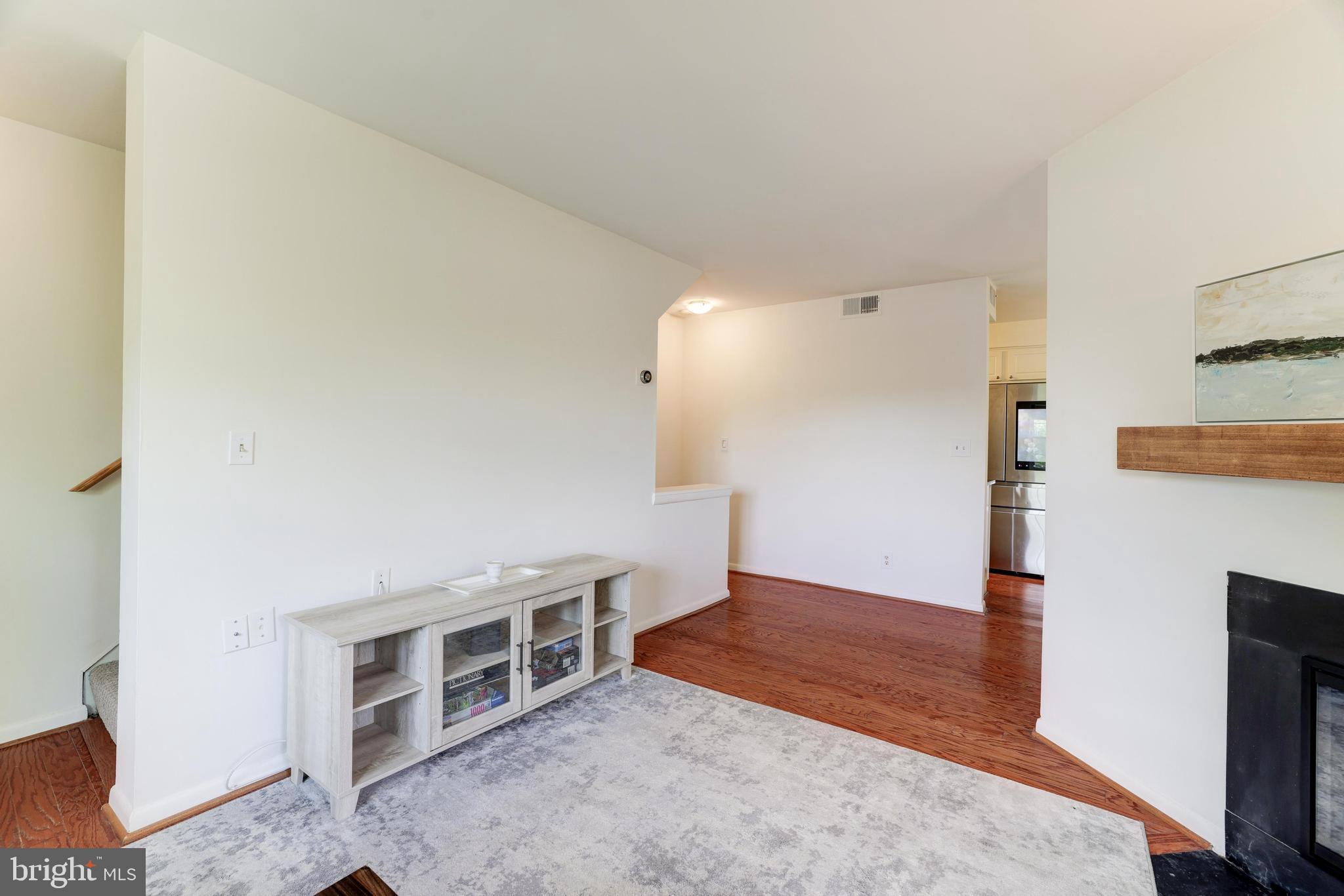 4633-C 28th Rd S #C