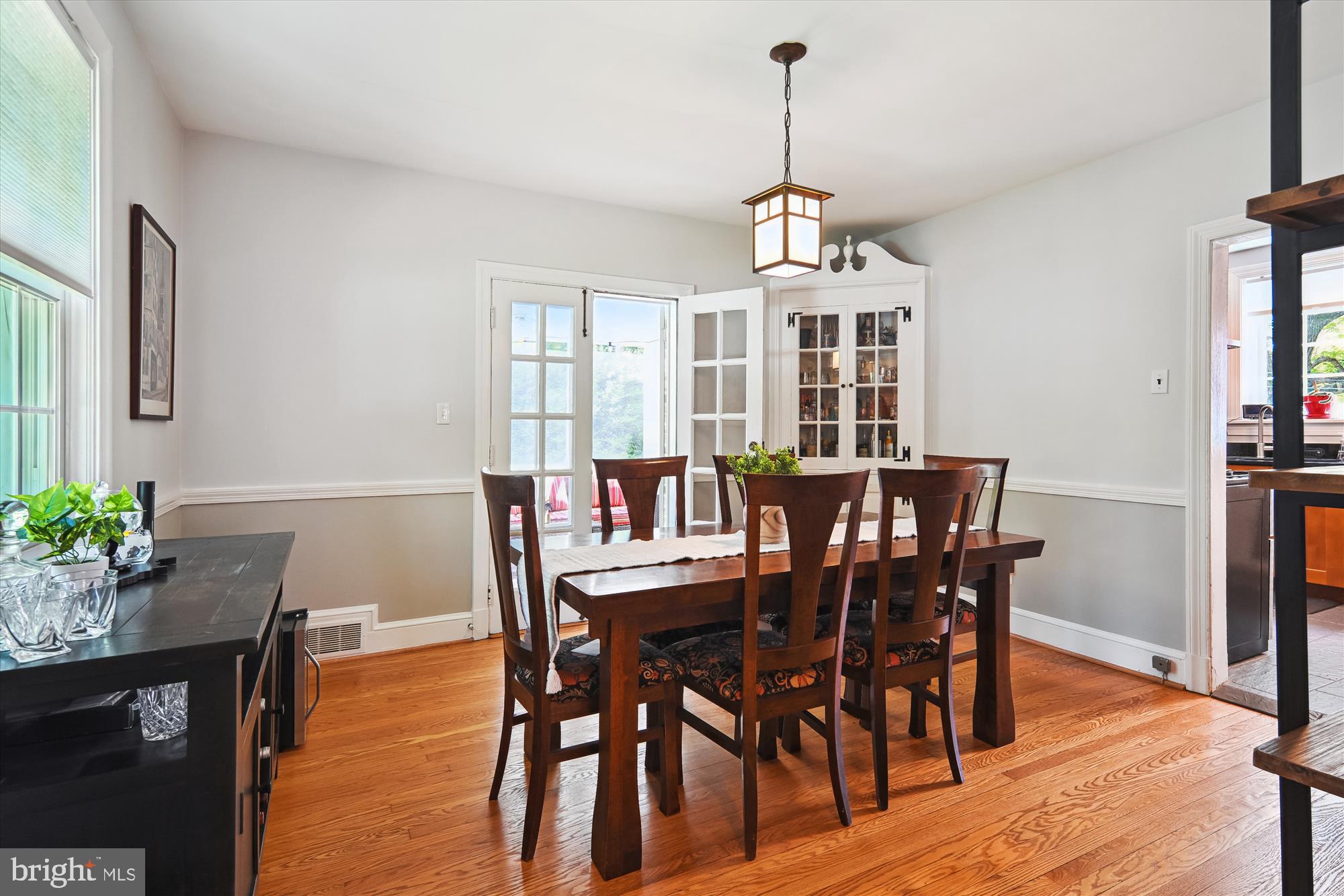 1802 N WAKEFIELD STREET