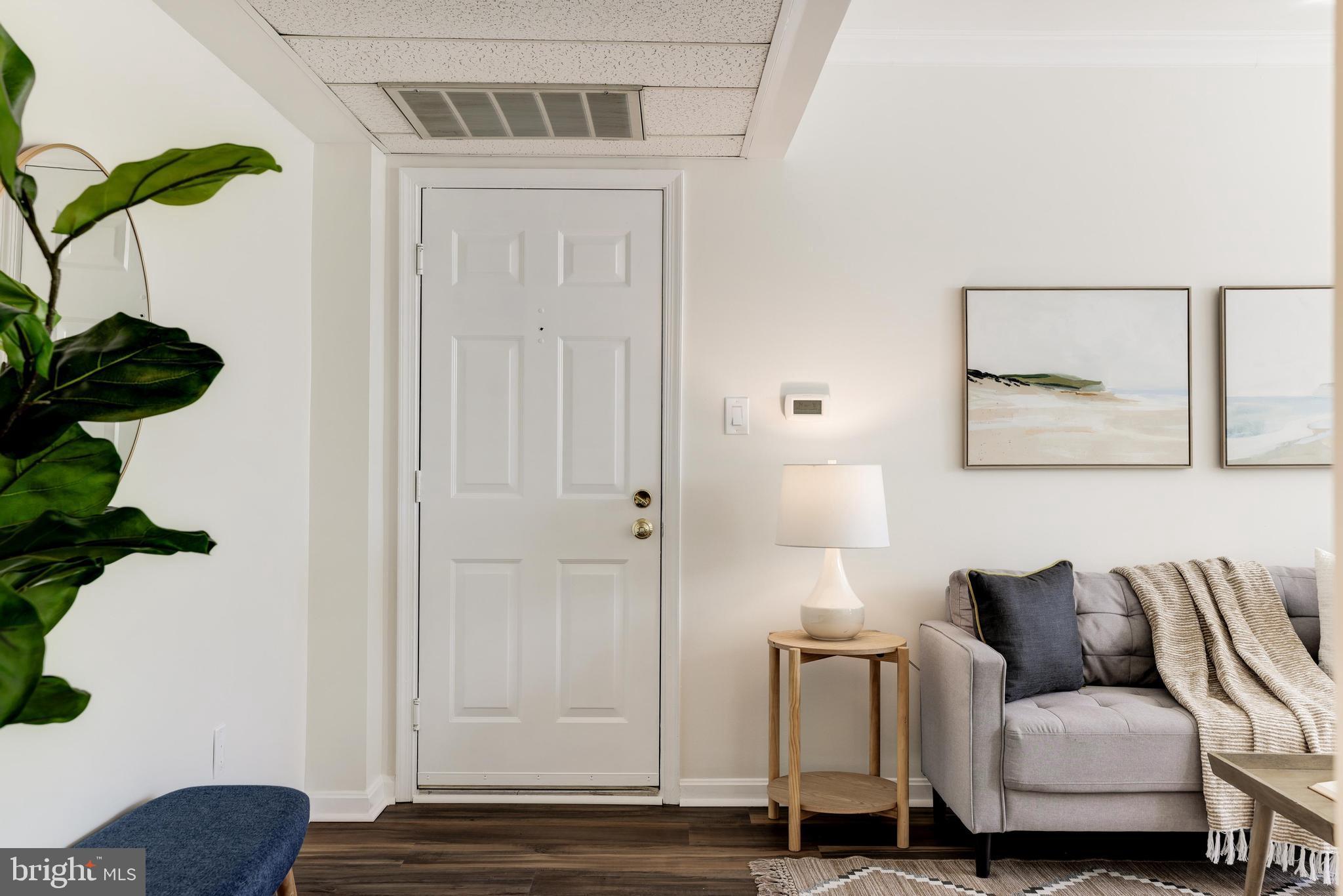 1913 KEY BOULEVARD 11572