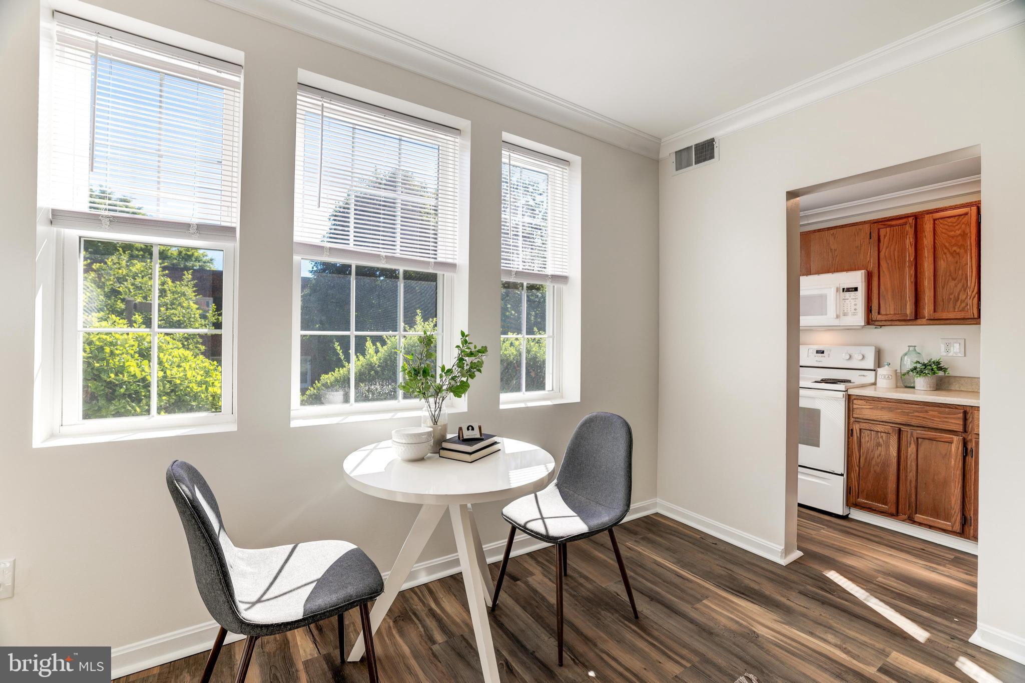 1913 KEY BOULEVARD 11572