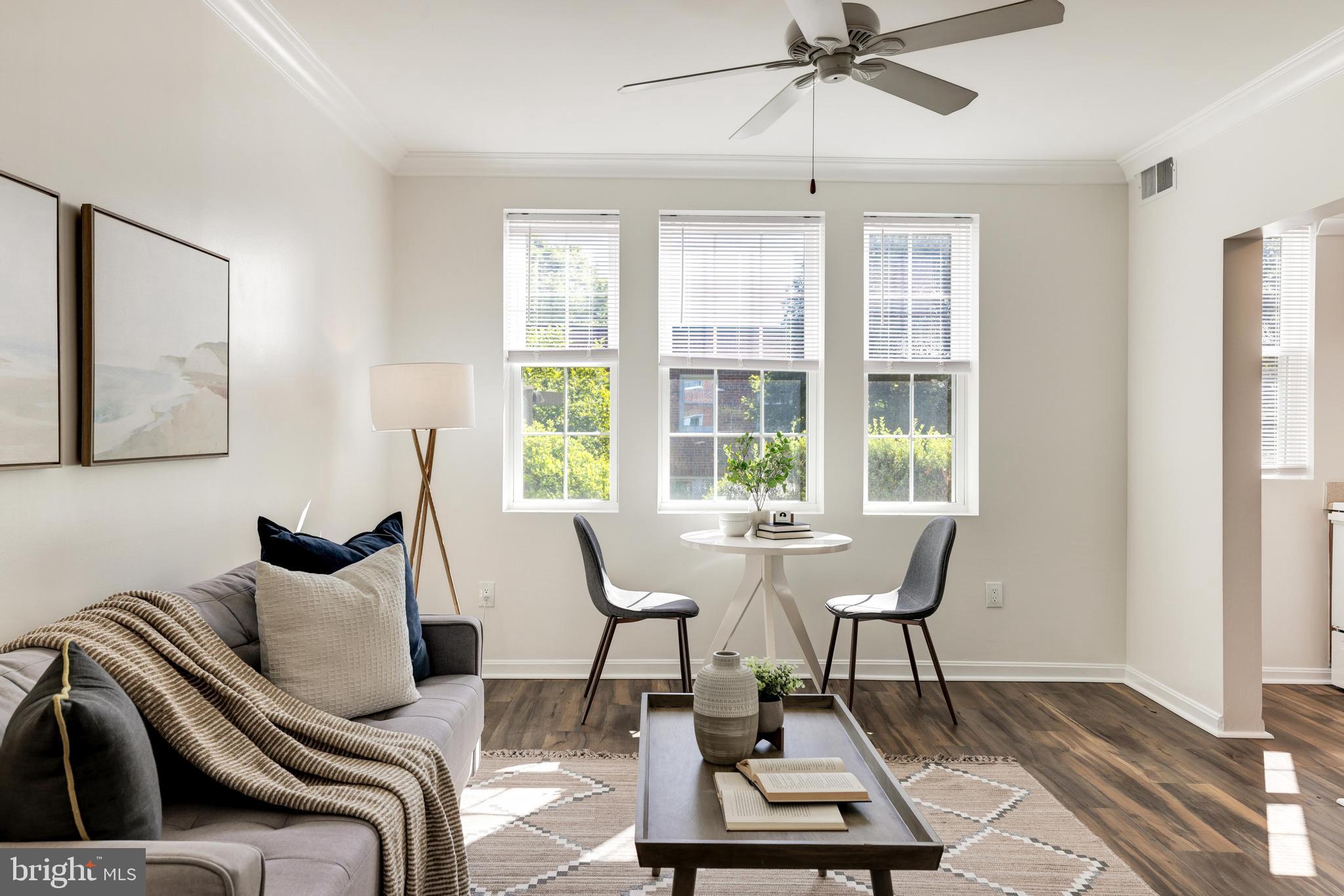 1913 KEY BOULEVARD 11572