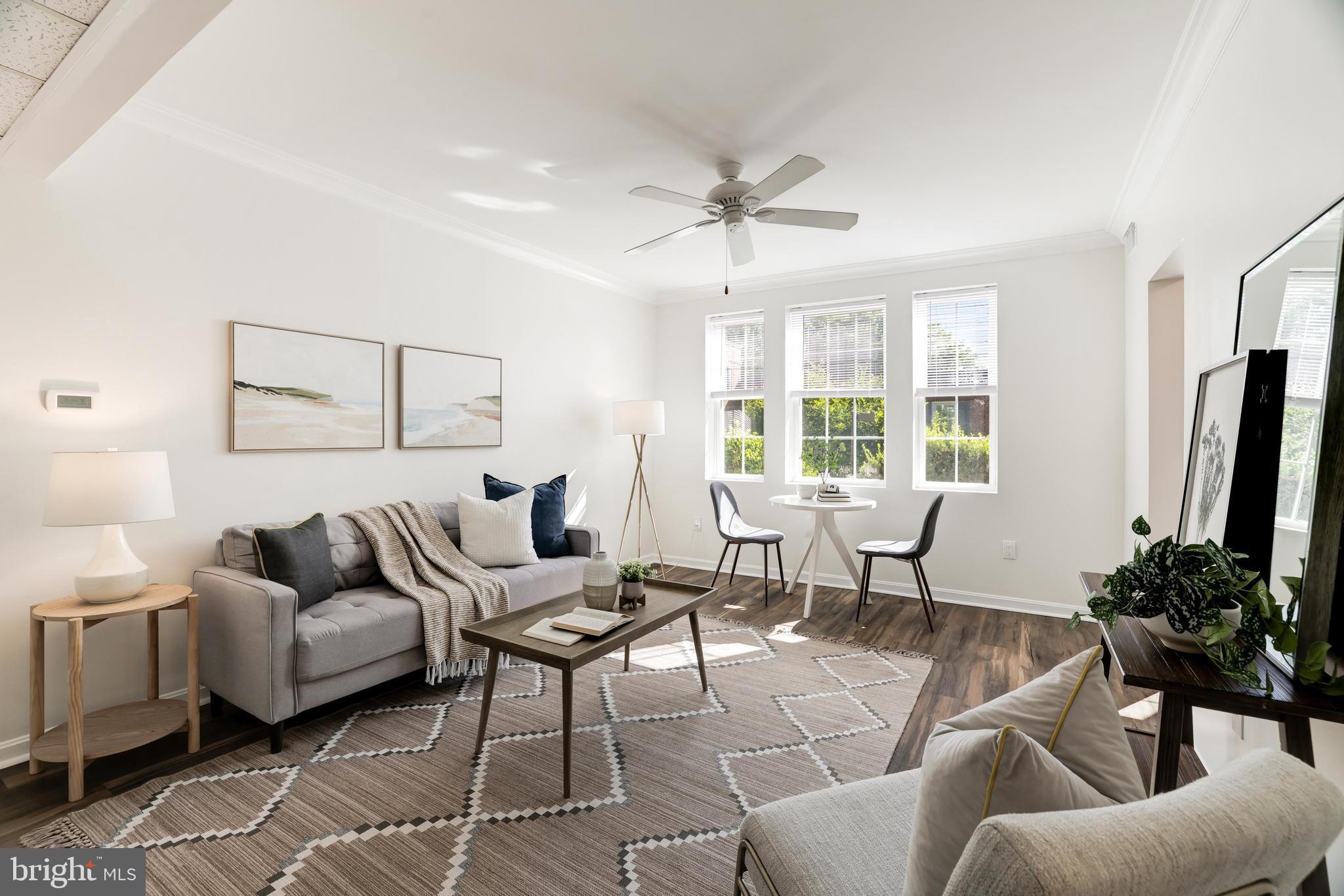 1913 KEY BOULEVARD 11572