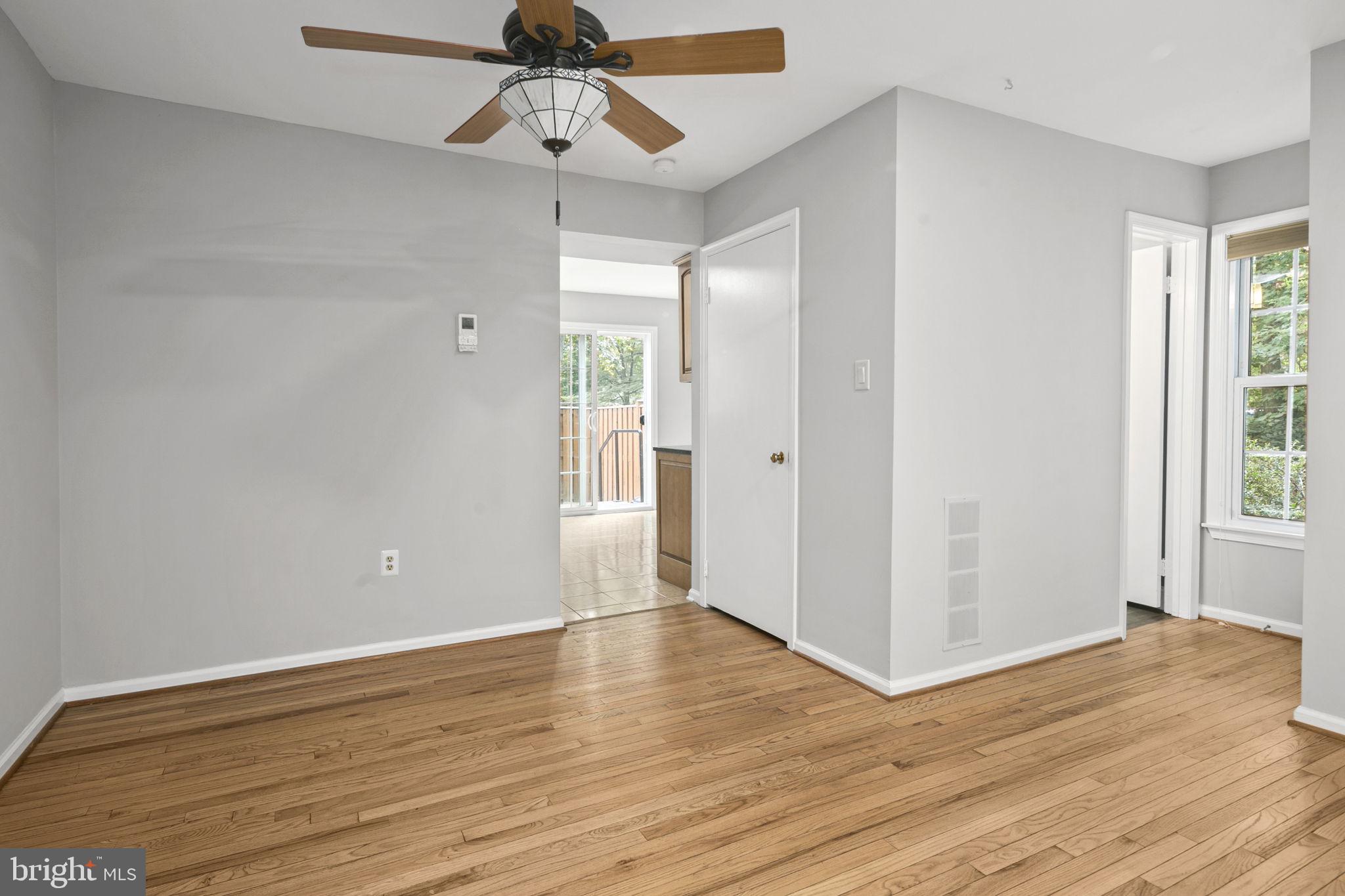 2514 S WALTER REED DRIVE 5