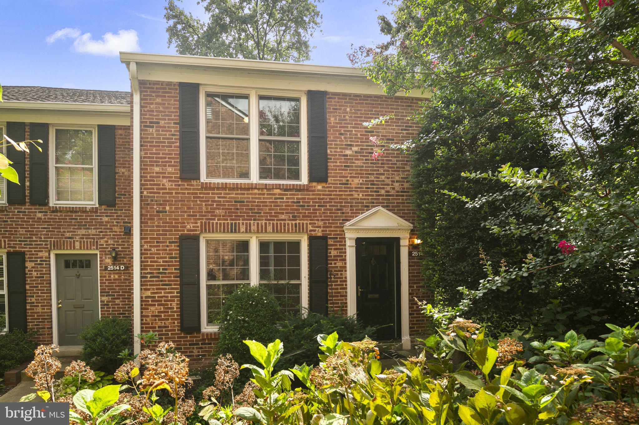 2514 S WALTER REED DRIVE 5