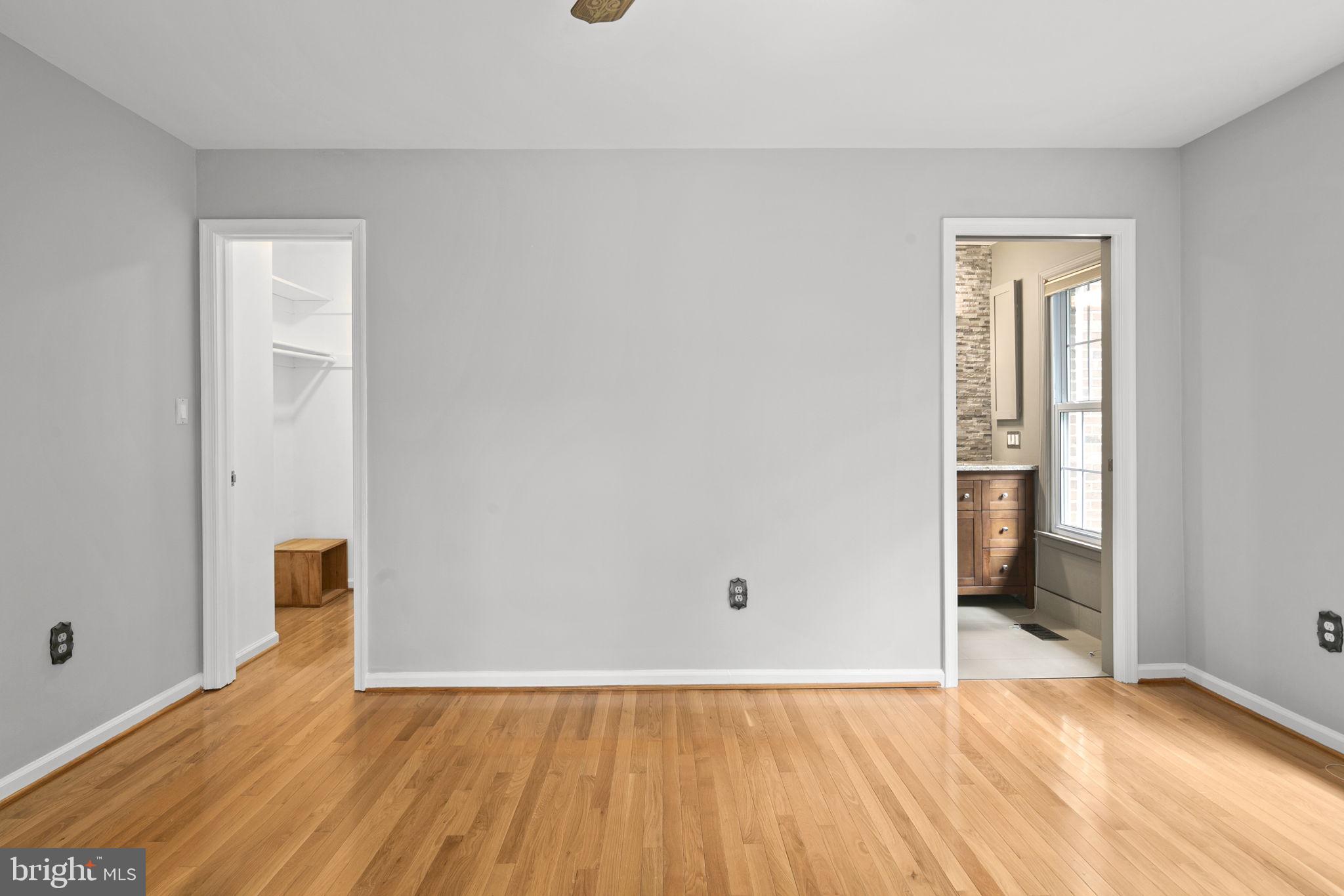 2514 S WALTER REED DRIVE 5