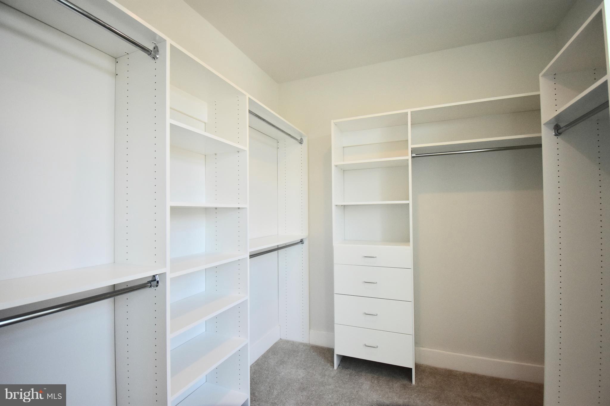 1411 KEY BLVD #604