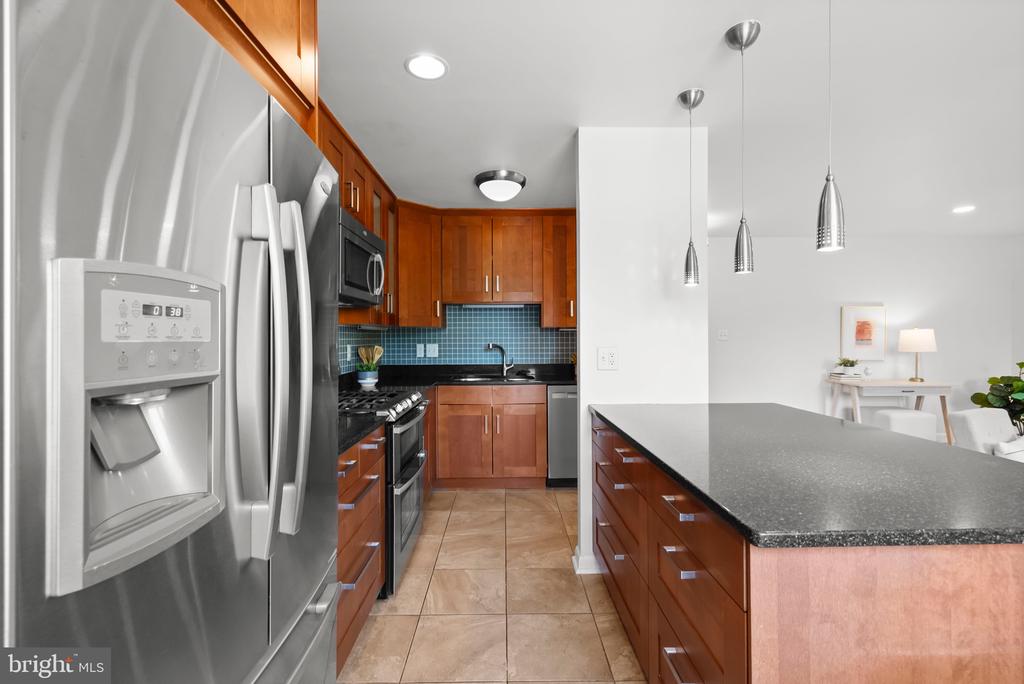 3515 WASHINGTON BOULEVARD 316