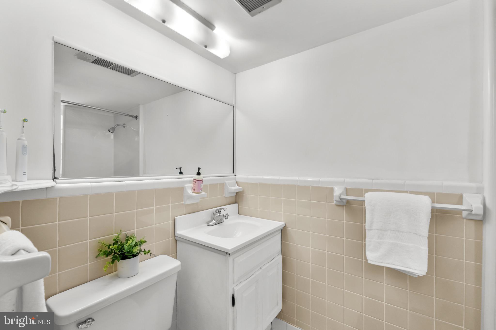 1821 21ST STREET N 1