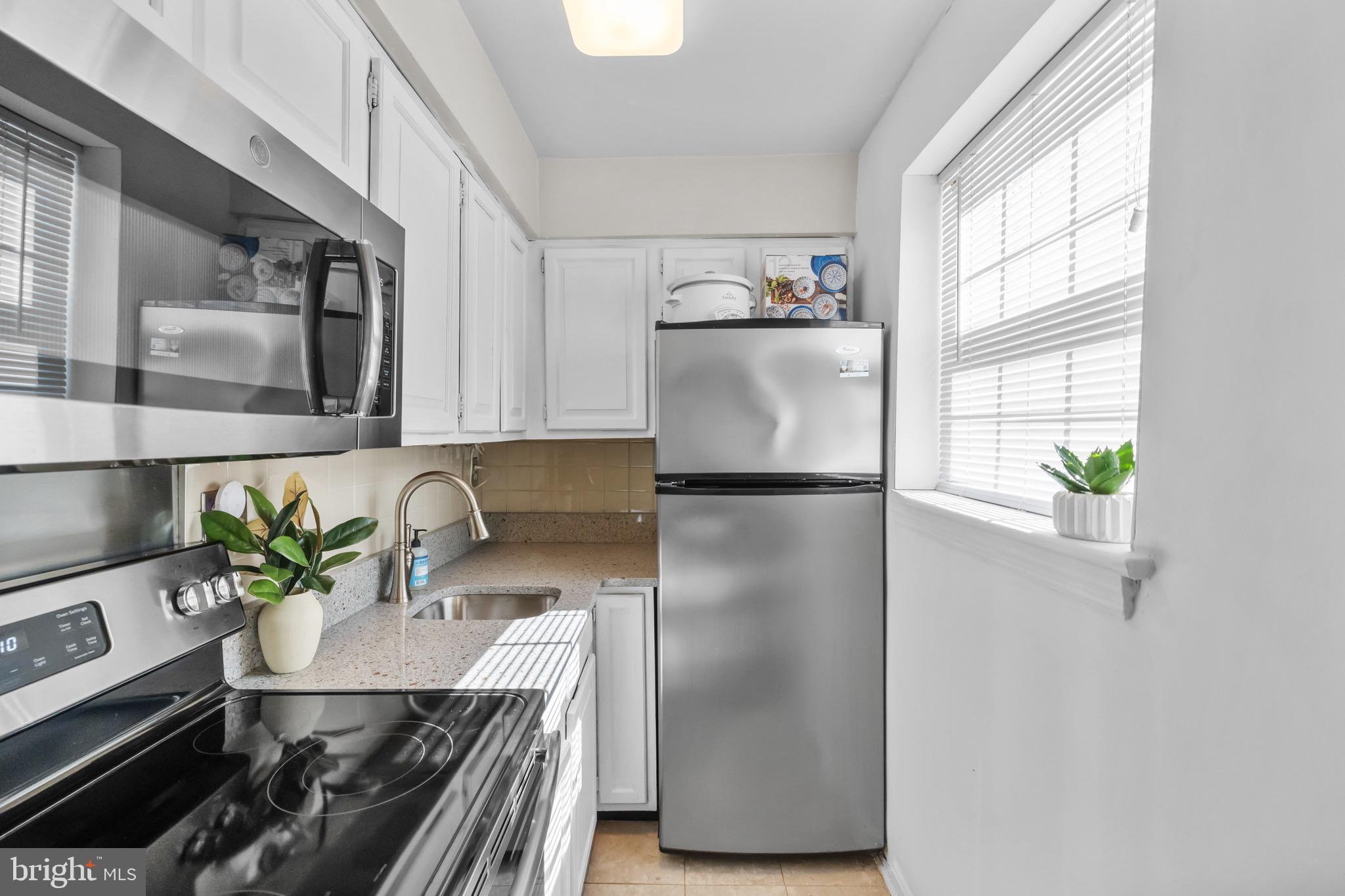 1821 21ST STREET N 1