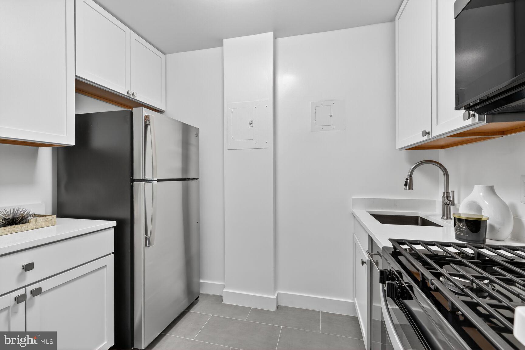 1121 ARLINGTON BOULEVARD 207