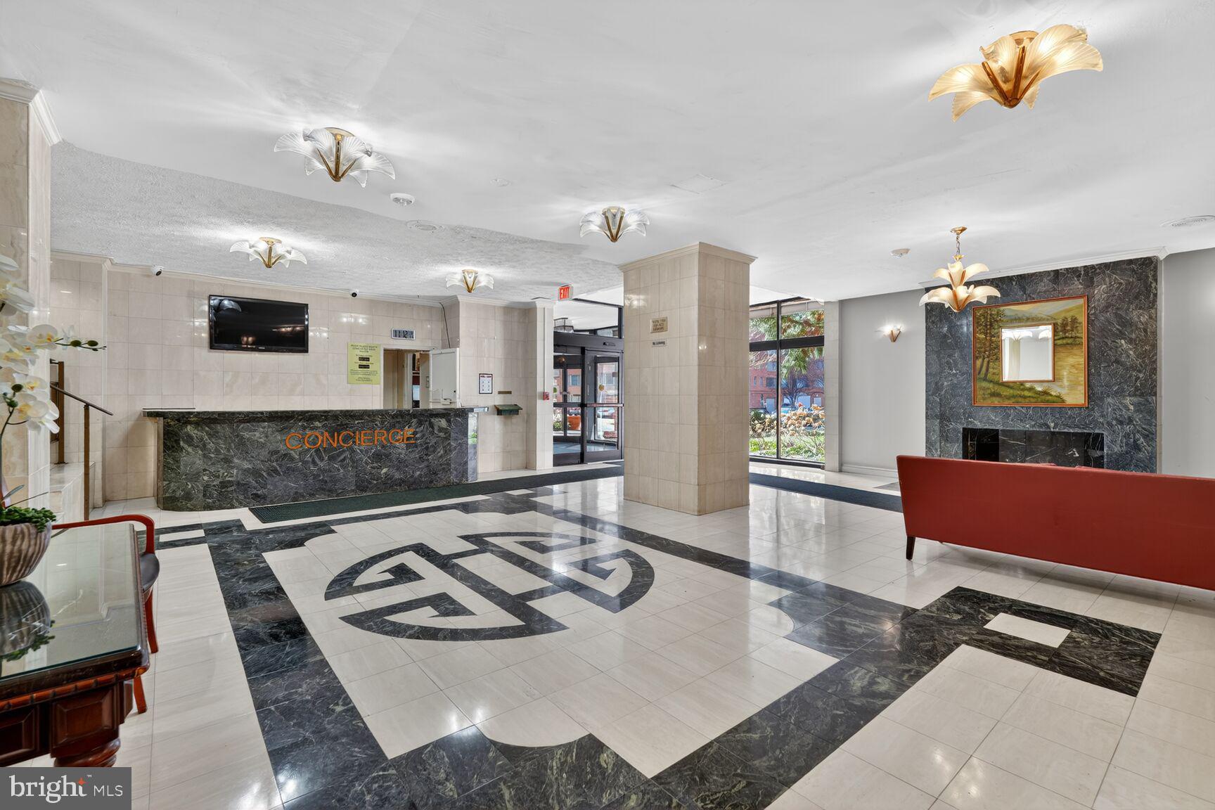 1121 ARLINGTON BOULEVARD 207