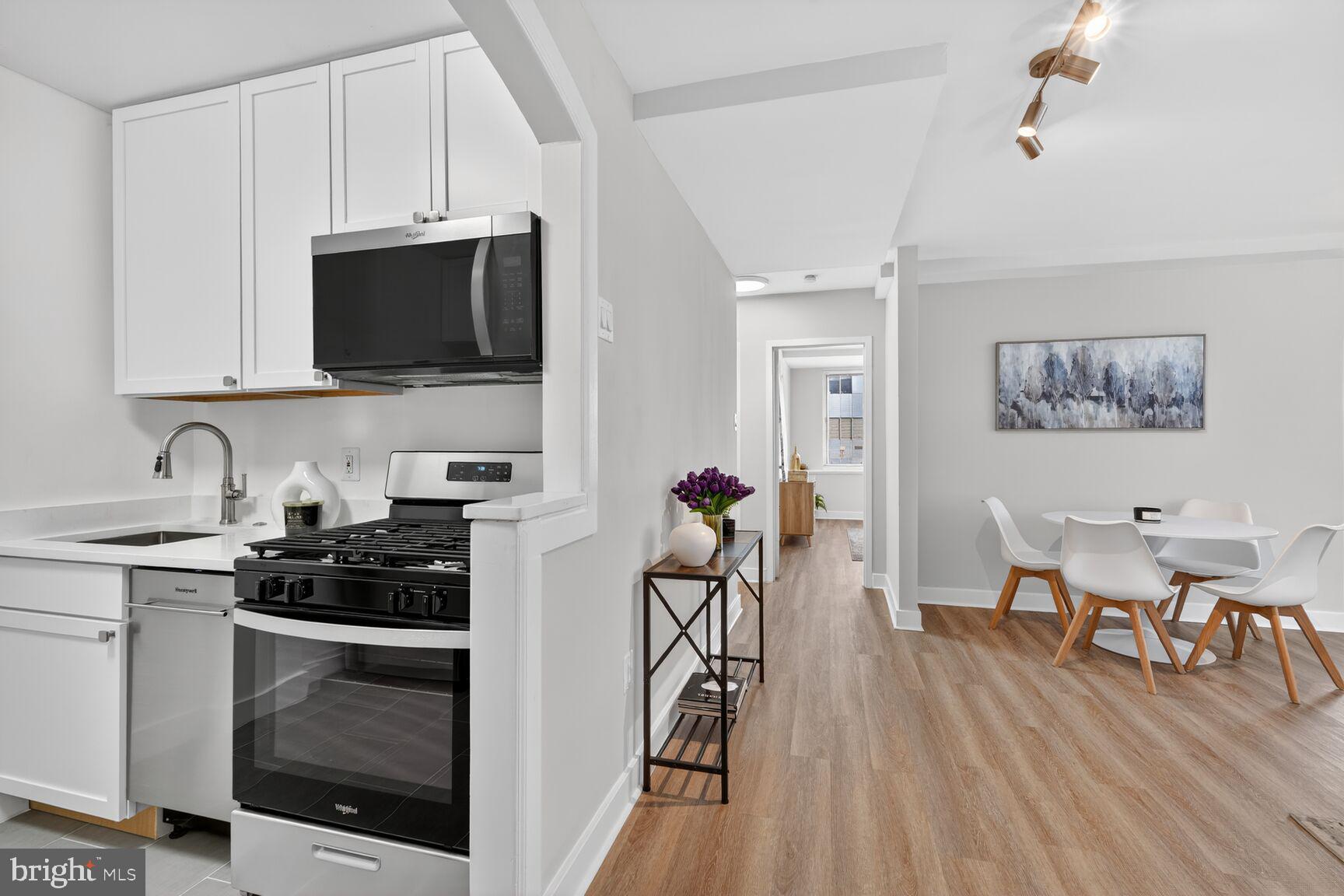 1121 ARLINGTON BOULEVARD 207