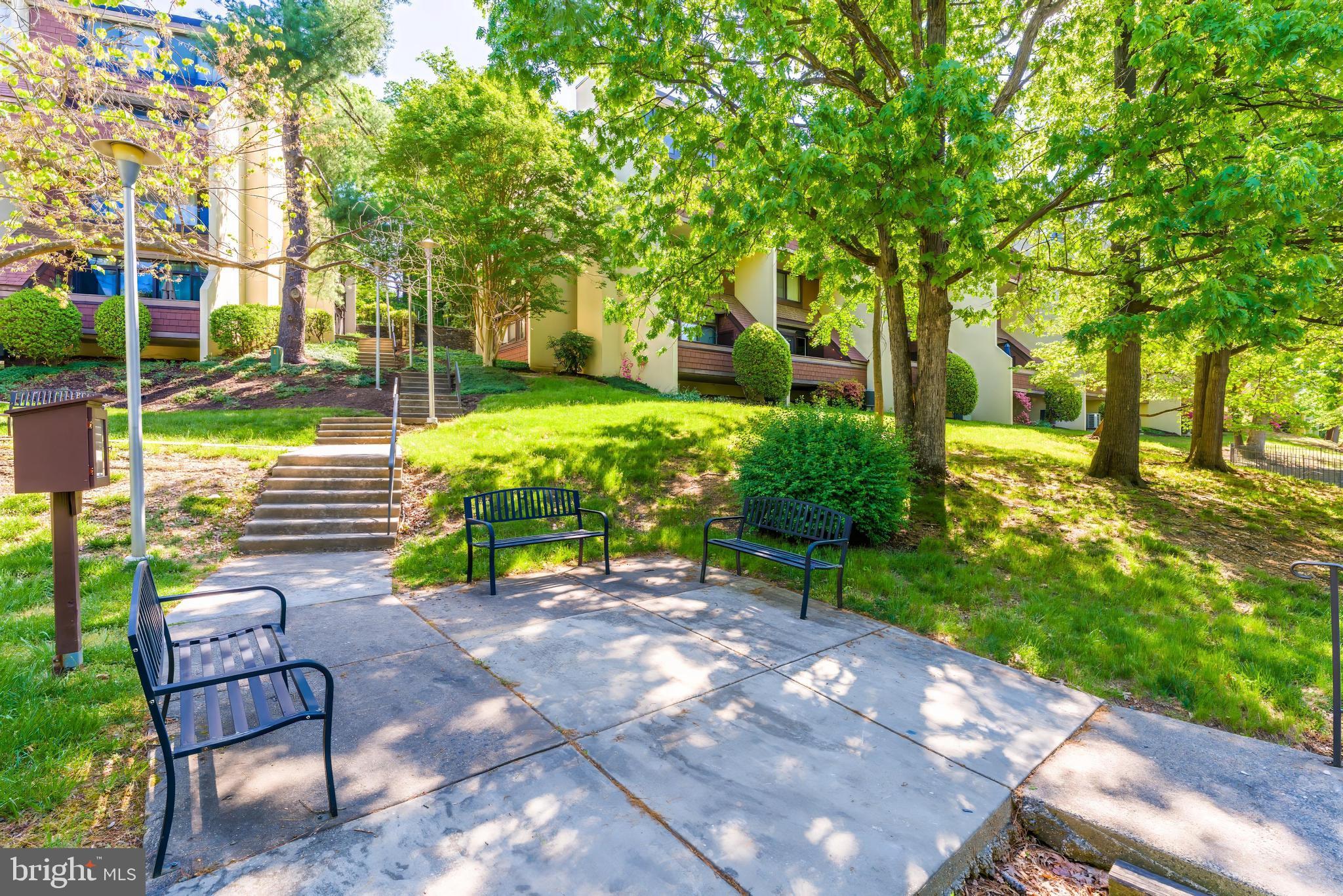 2202 S QUINCY STREET 2