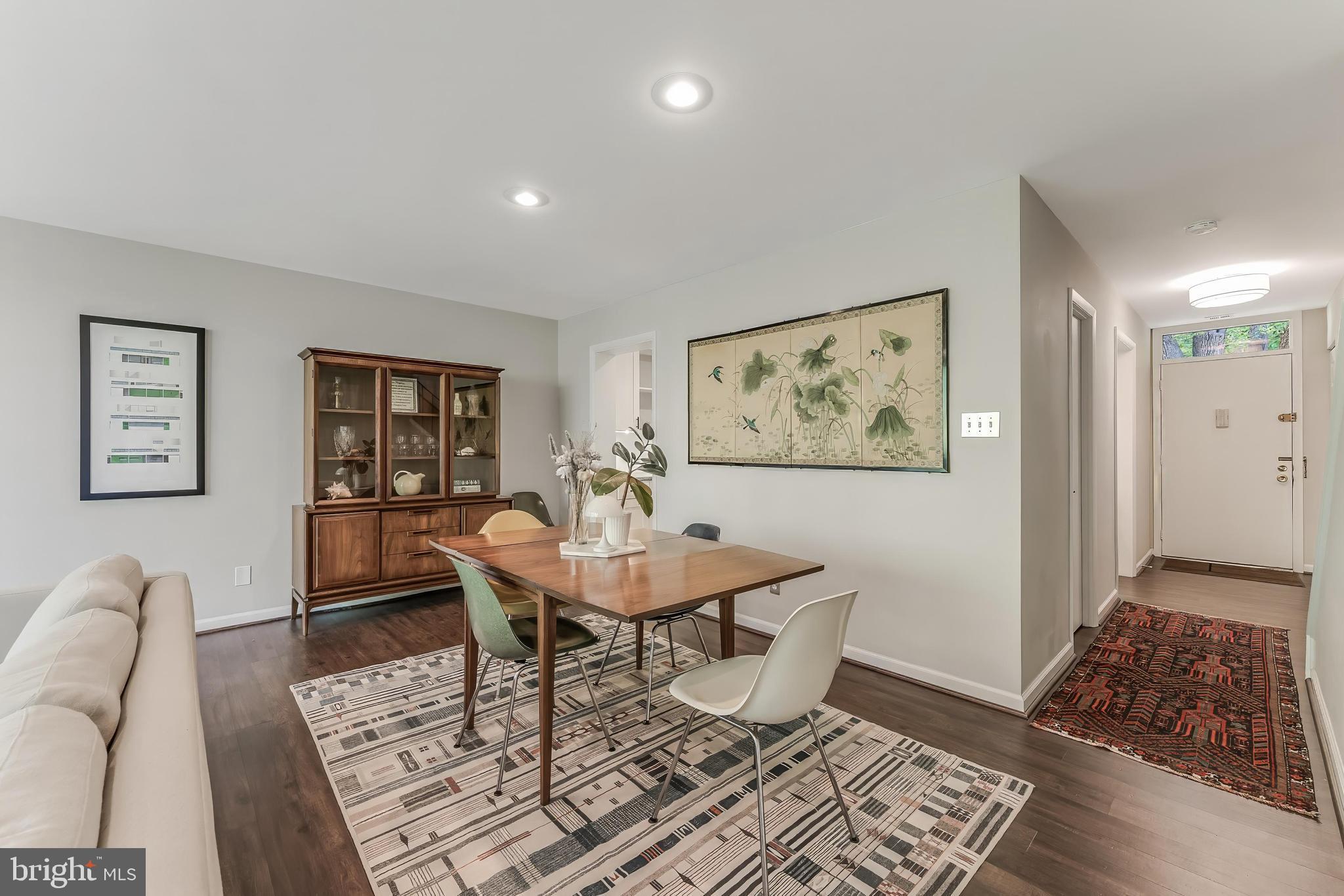 2202 S QUINCY STREET 2