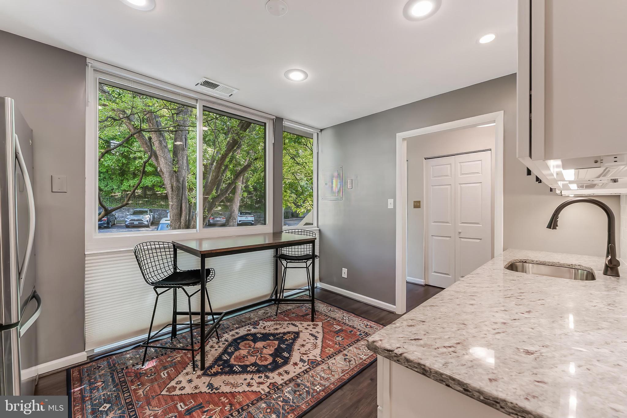 2202 S QUINCY STREET 2