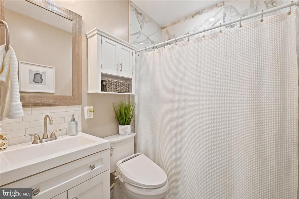 2800 S ARLINGTON RIDGE ROAD
