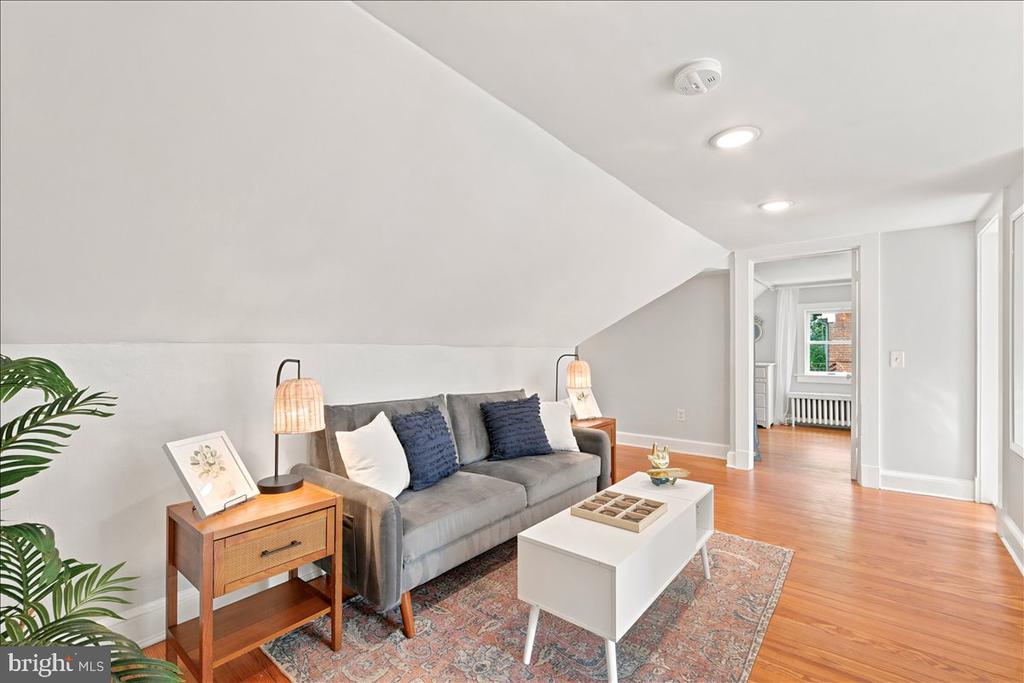 2800 S ARLINGTON RIDGE ROAD