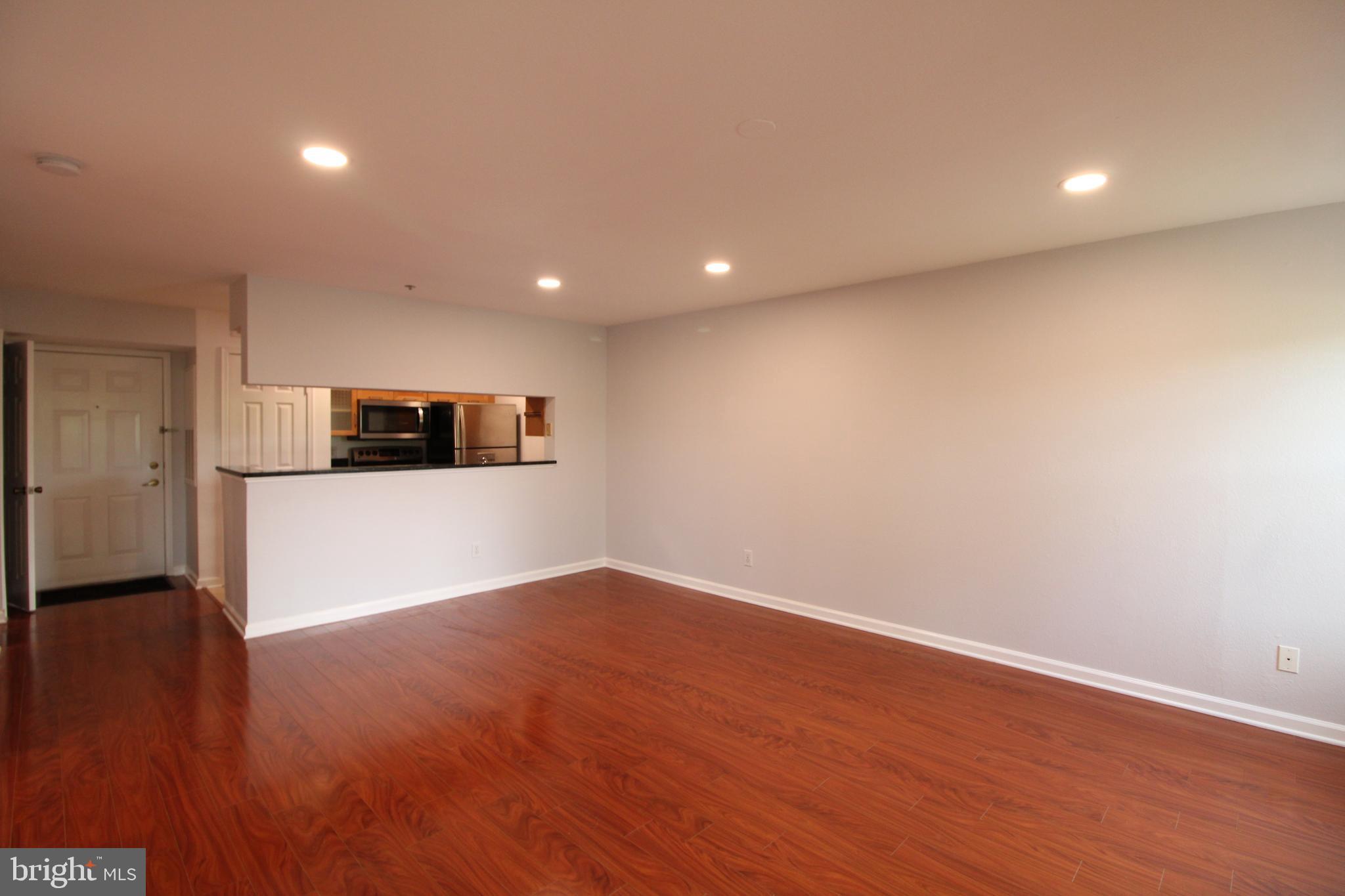 3315 Wyndham Cir #3225