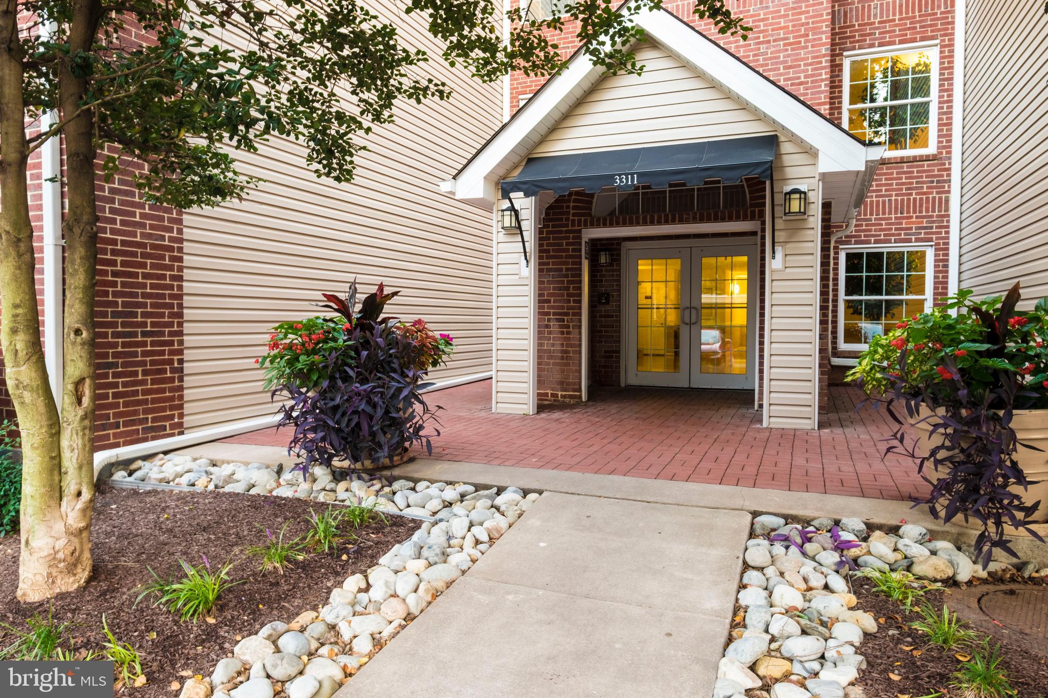 3315 Wyndham Cir #3225
