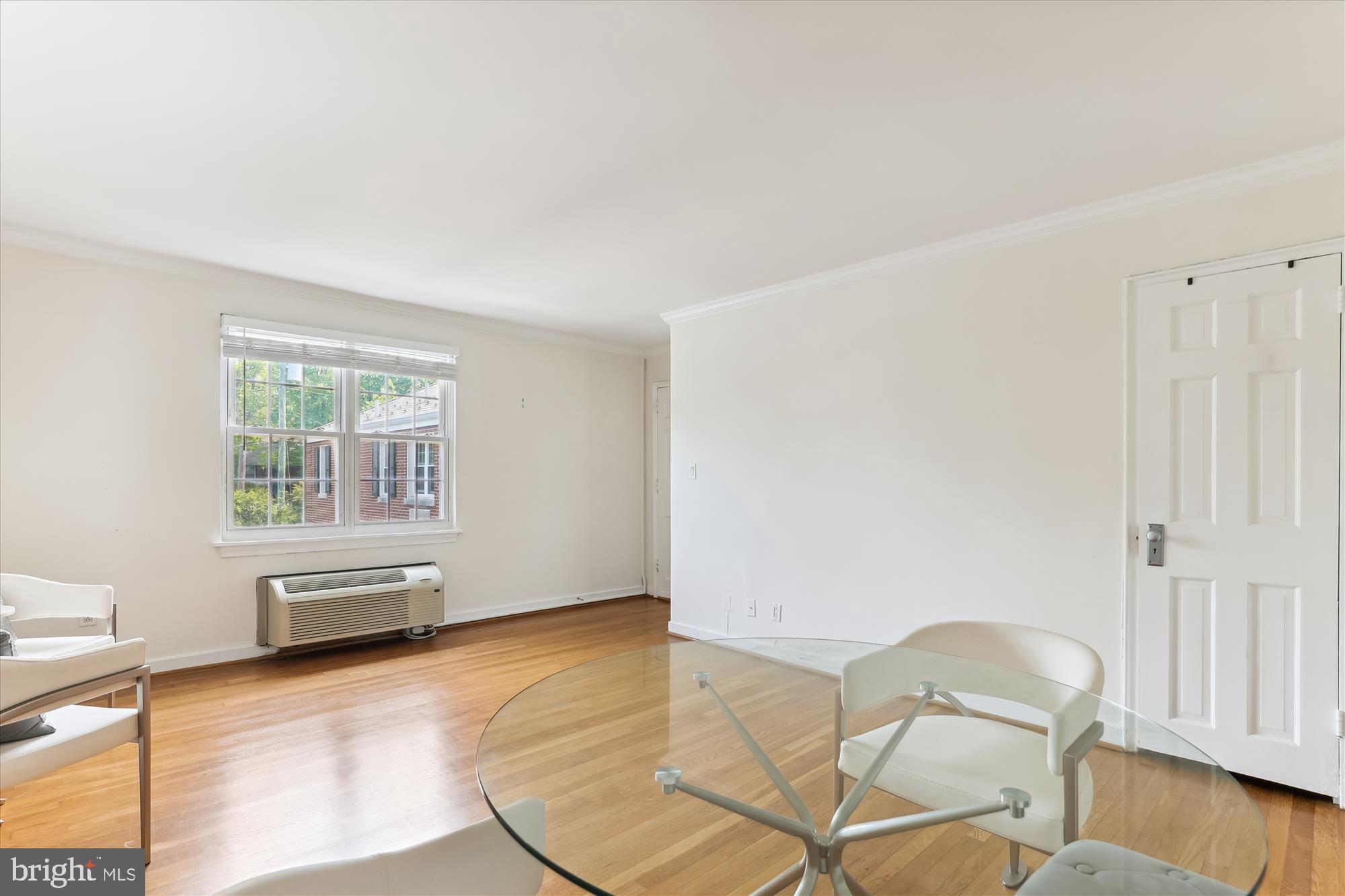 205 E GLEBE RD #E