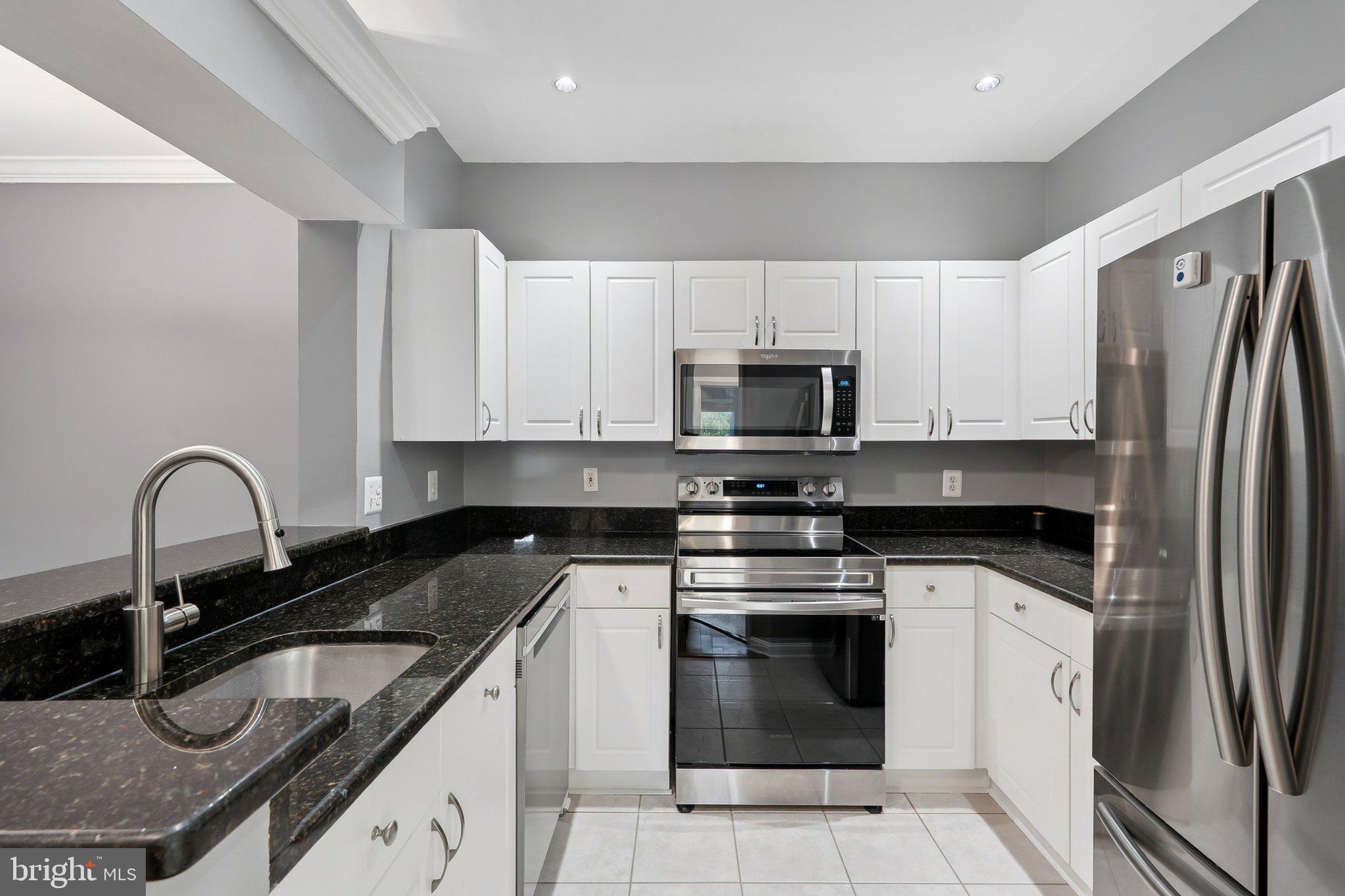 4551 STRUTFIELD LANE 4113