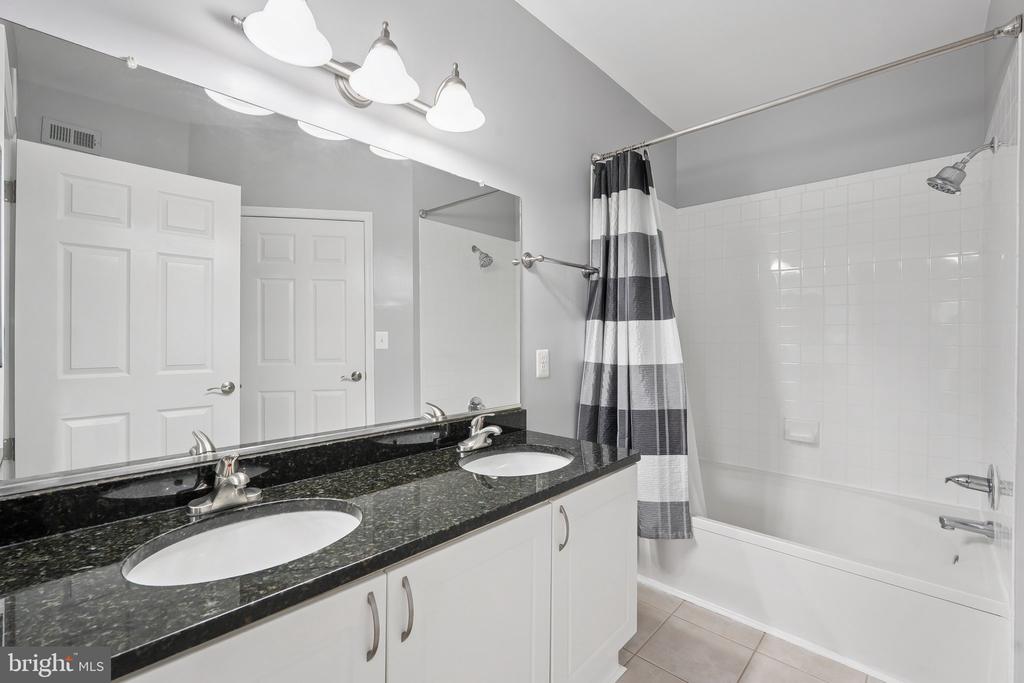 4551 STRUTFIELD LANE 4113