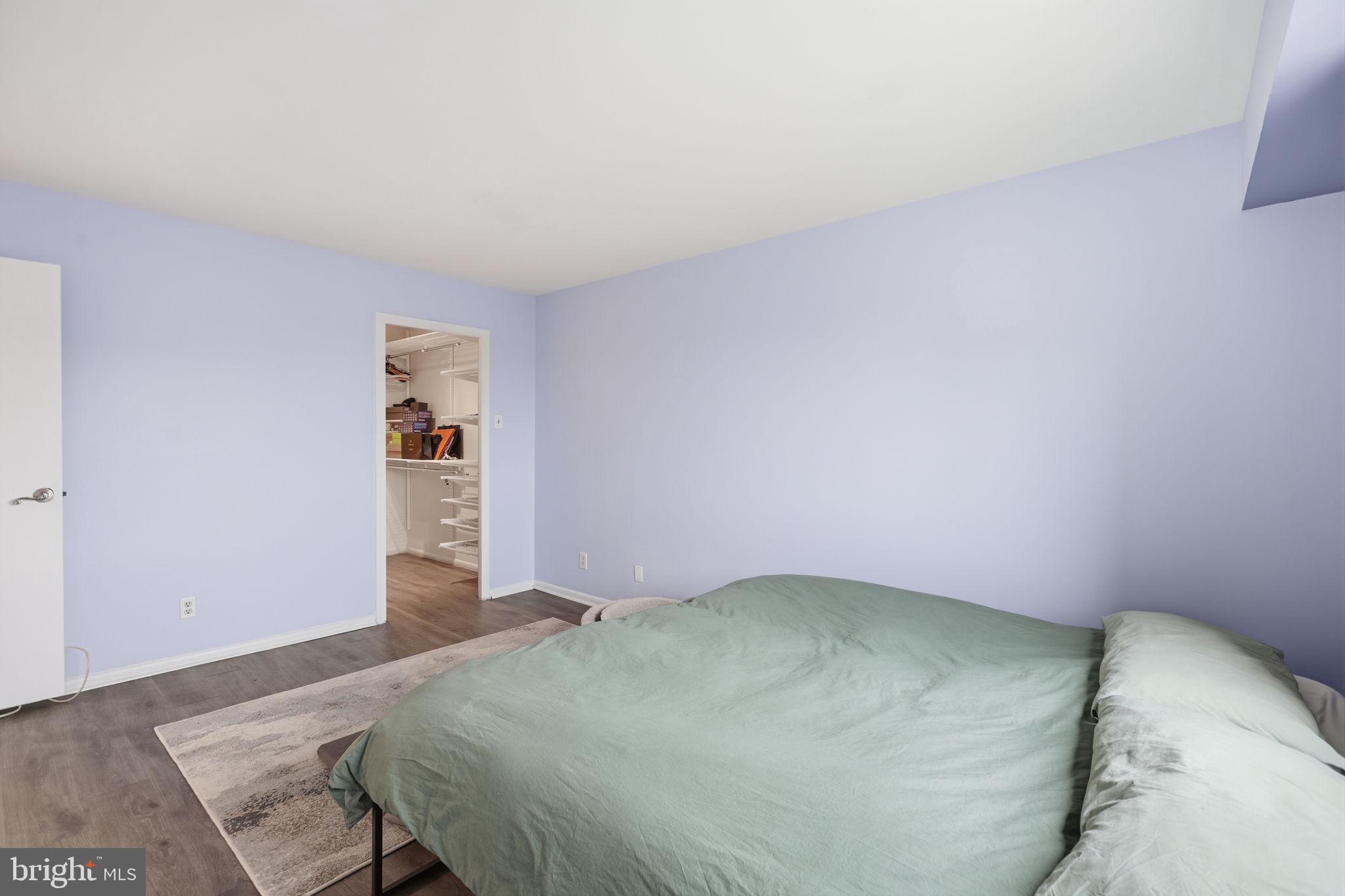 5340 HOLMES RUN PARKWAY 1017