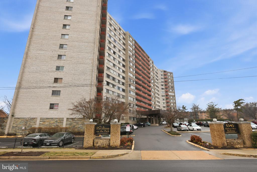 5340 HOLMES RUN PARKWAY 1017