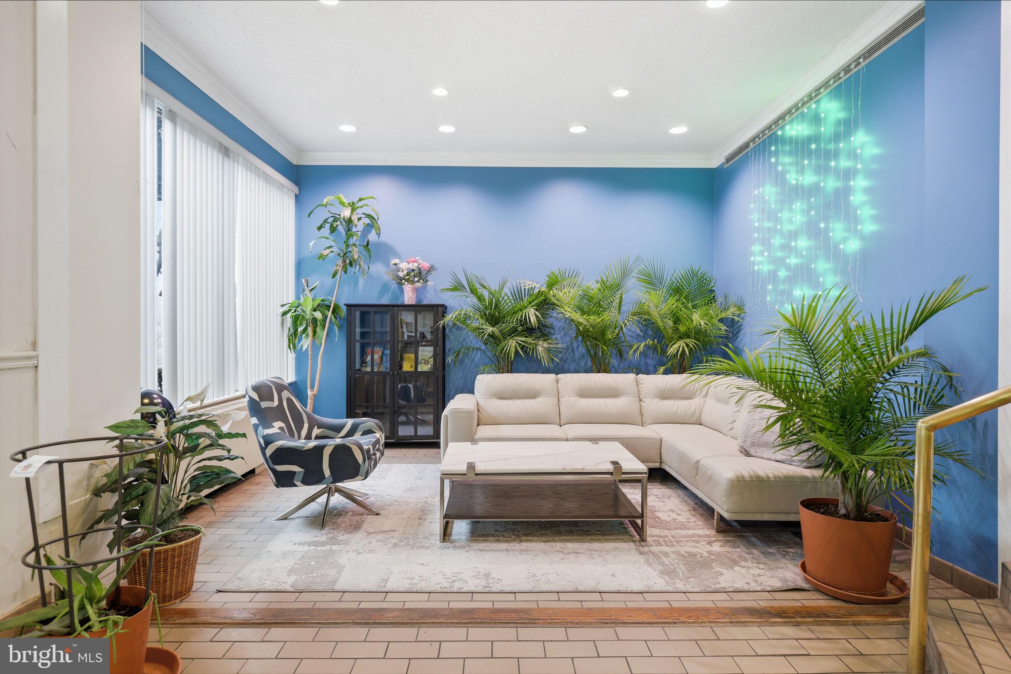 5340 HOLMES RUN PARKWAY 1017