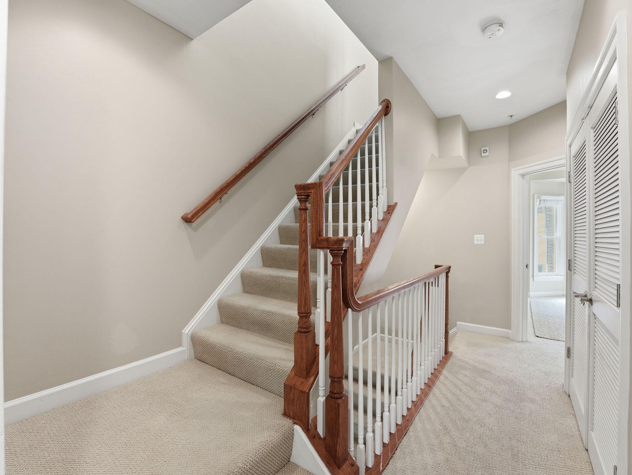 402 ORONOCO STREET
