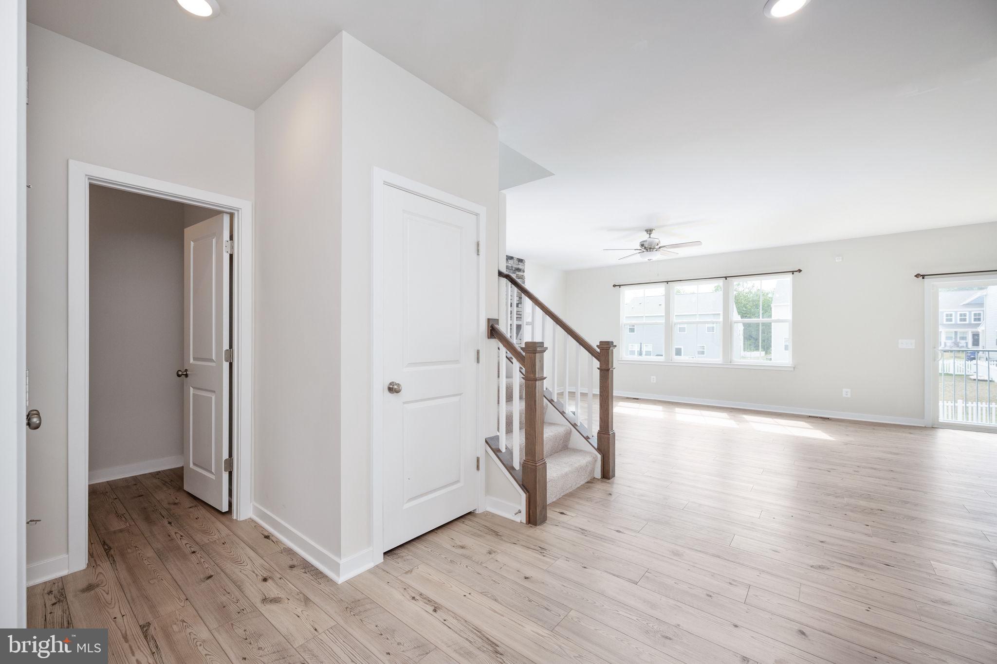 2044 Armstrong Terrace