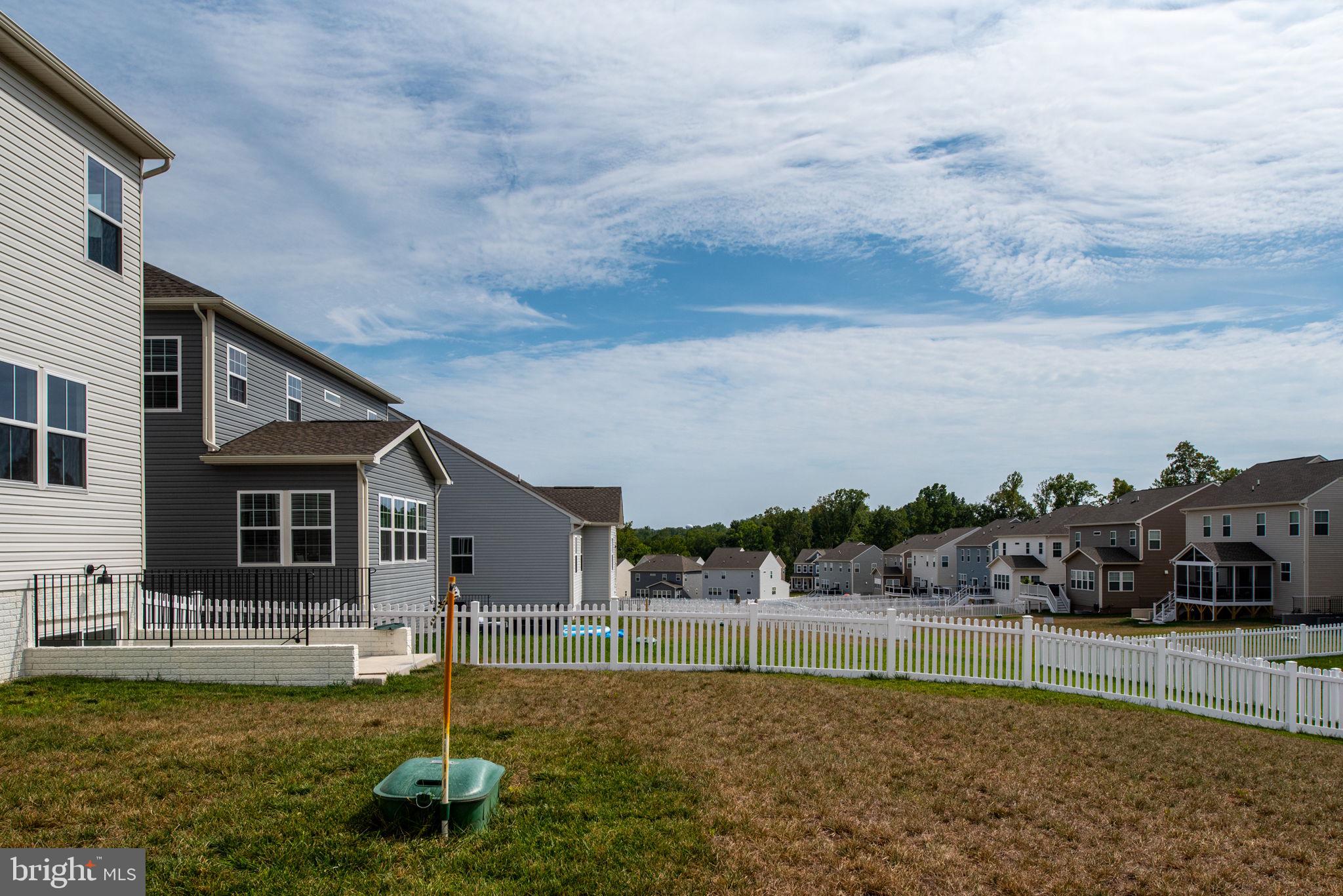 2044 Armstrong Terrace