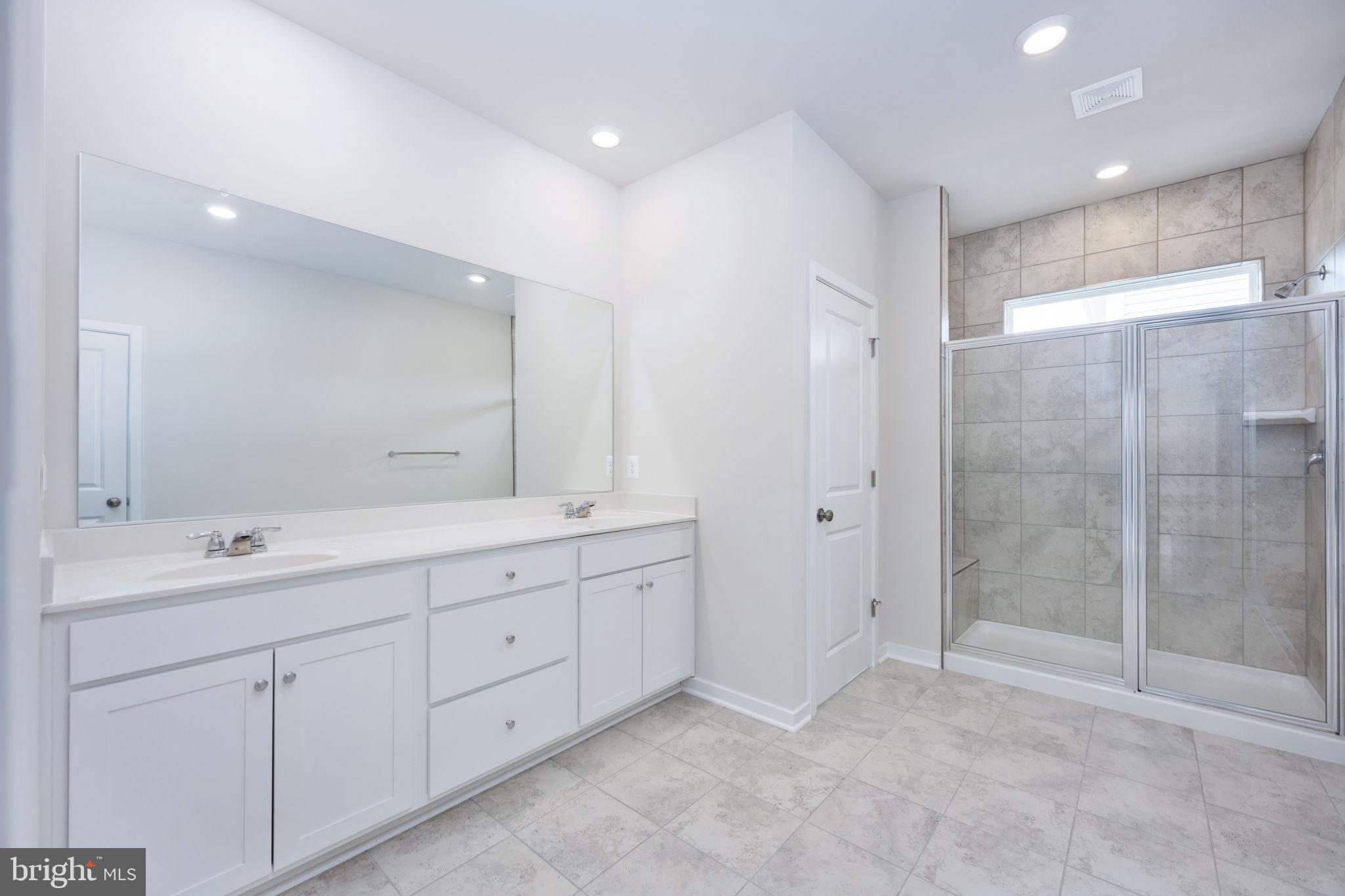 2044 Armstrong Terrace