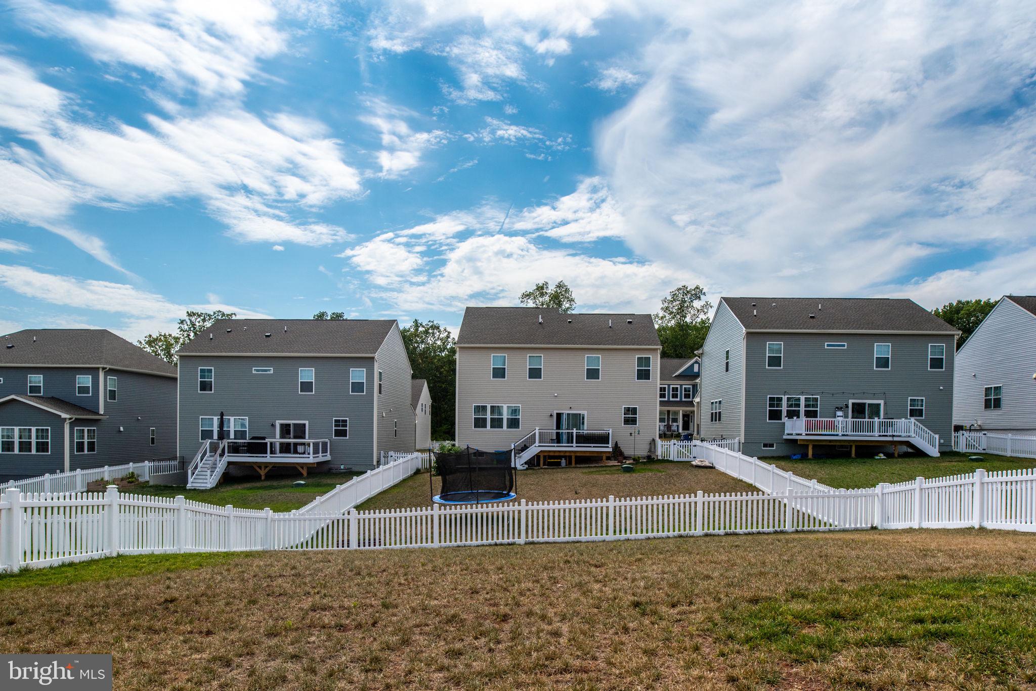 2044 Armstrong Terrace