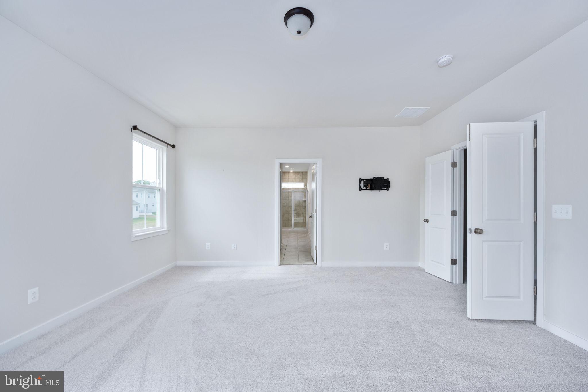 2044 Armstrong Terrace