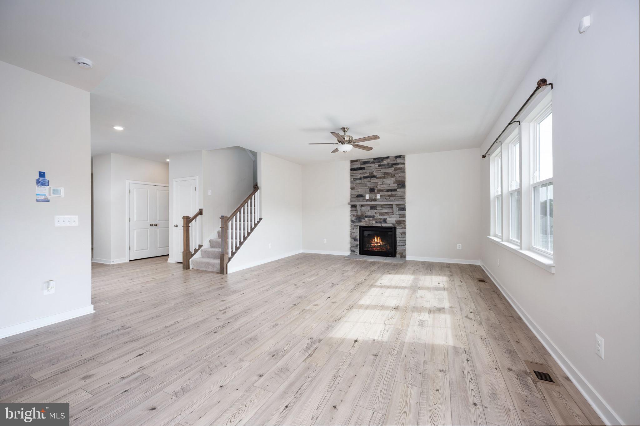 2044 Armstrong Terrace