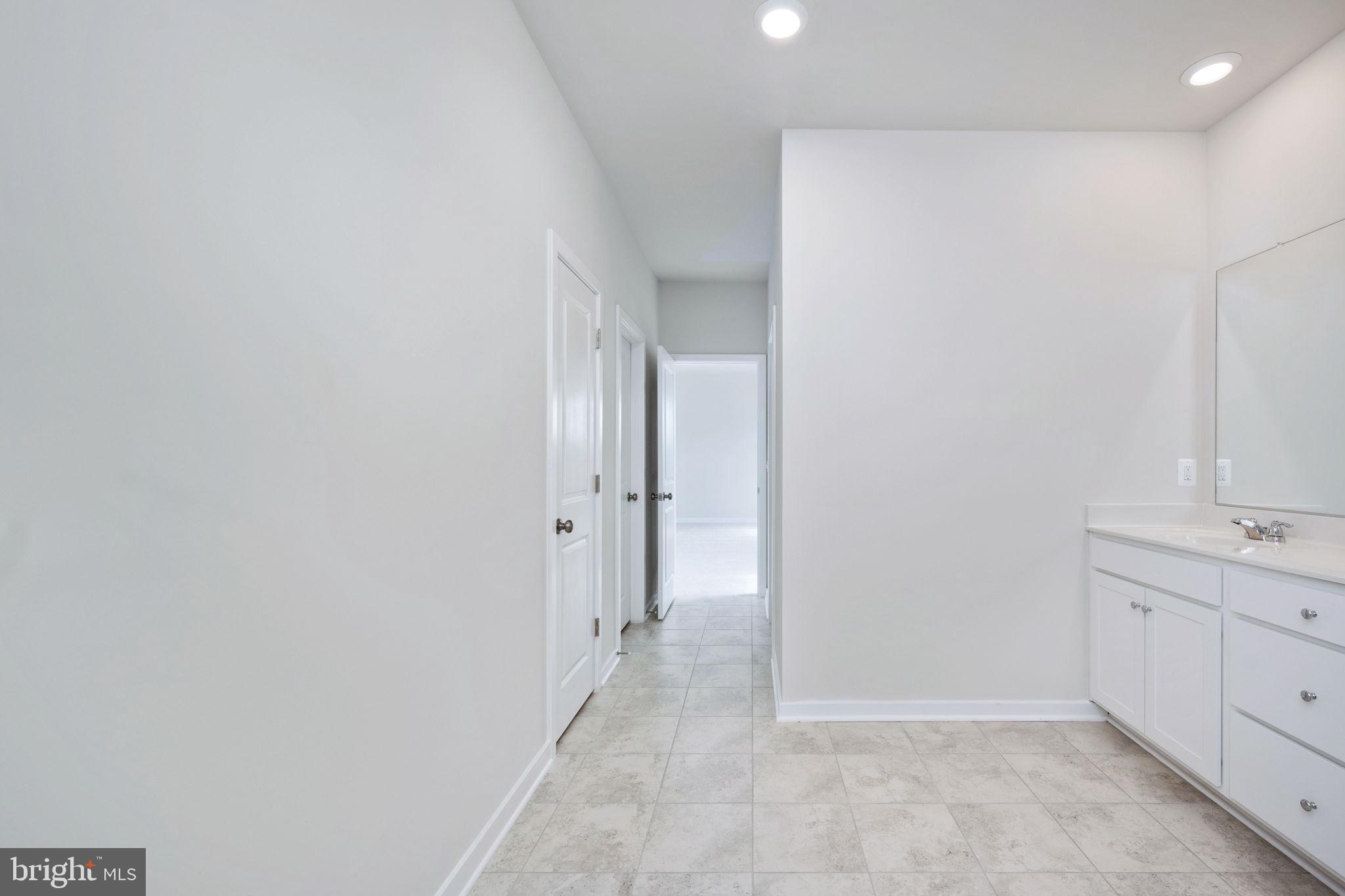 2044 Armstrong Terrace