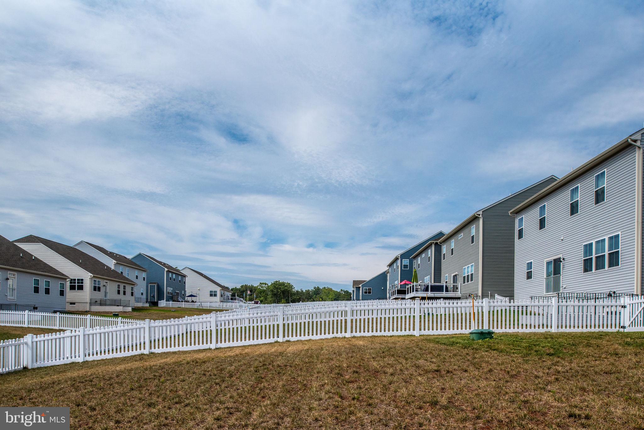 2044 Armstrong Terrace