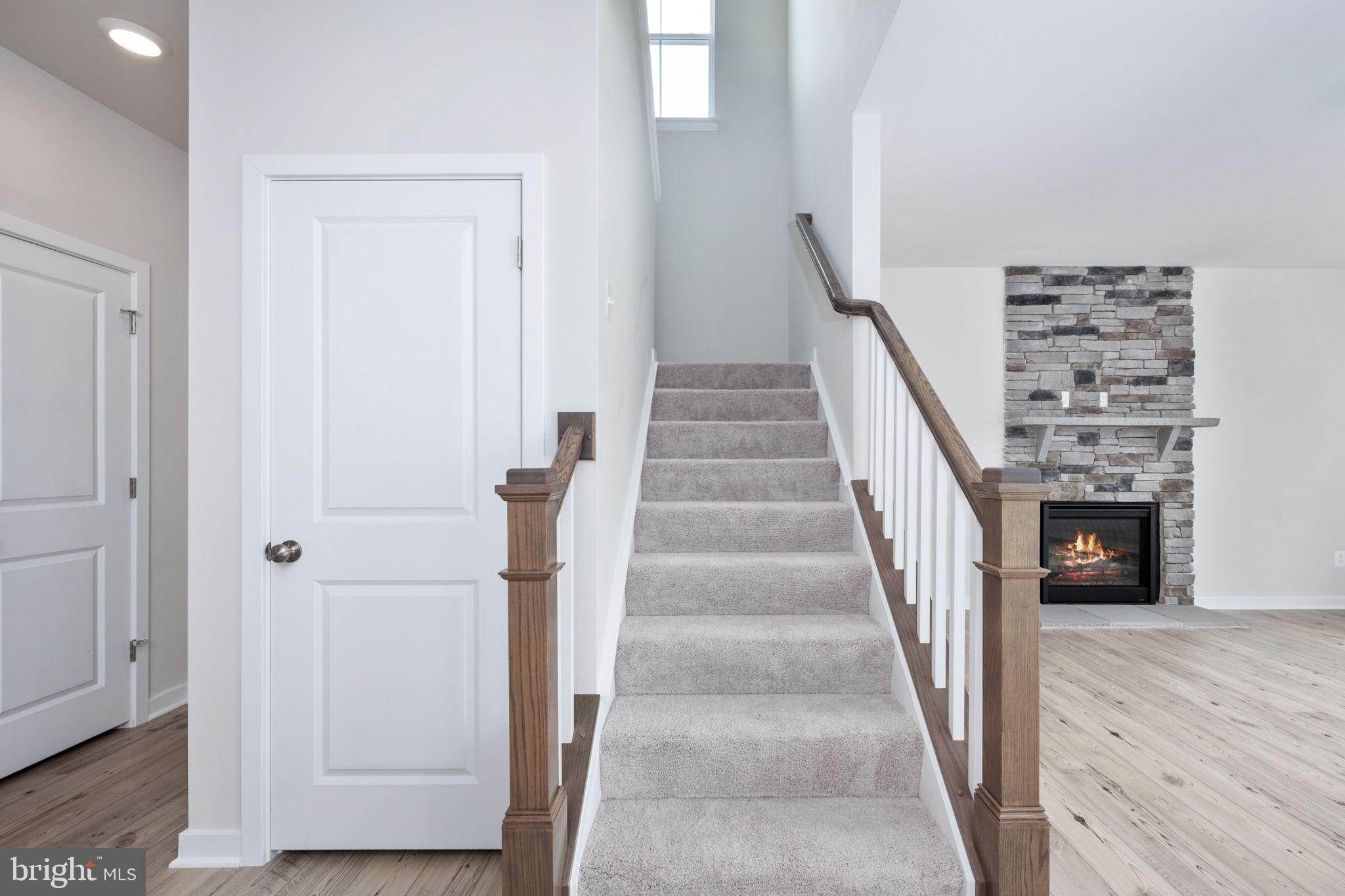 2044 Armstrong Terrace