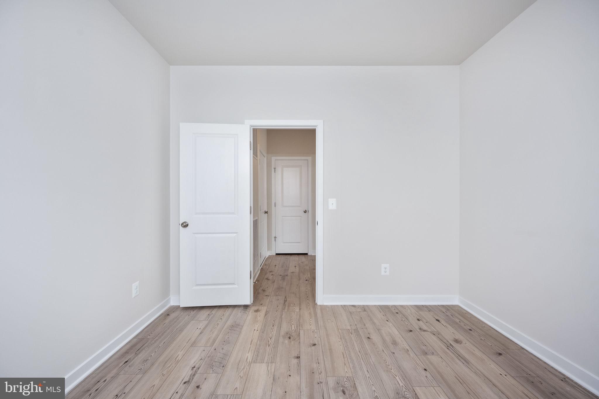 2044 Armstrong Terrace